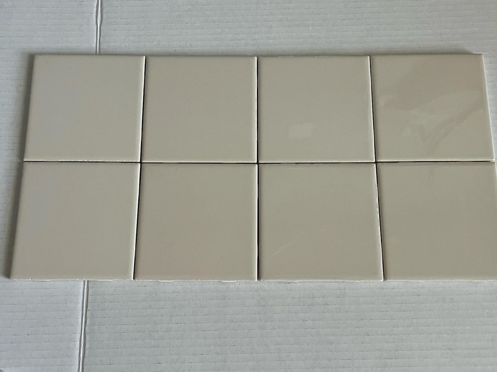 Dal Tile 8 pcs 1 Sq Ft Vintage D135 Almond 4-1/4″ Square Ceramic Wall Tile