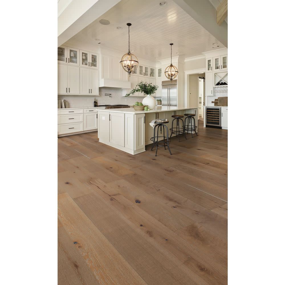 Shaw SW754 Expressions 9″W Wire Brushed Engineered White Oak – Mural
