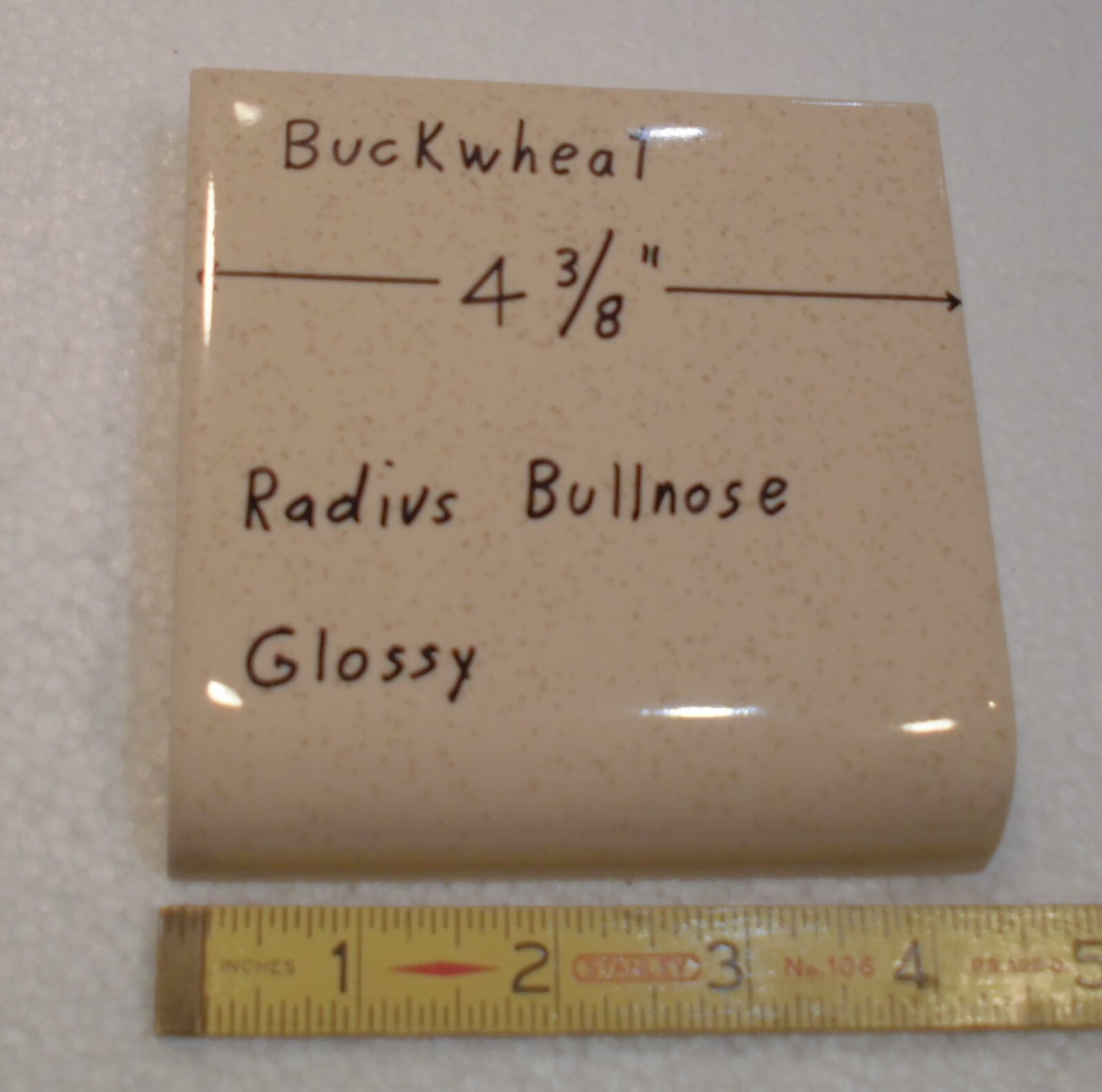 1 pc. Buckwheat: Bullnose Radius Ceramic Tile 4-3/8″ Glossy Mudd Caps, NOS