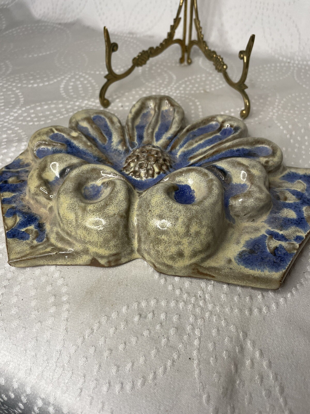 Large HAND MADE Ceramic Flower Accent Blue/Tan Mottled Tile Mosaic Display