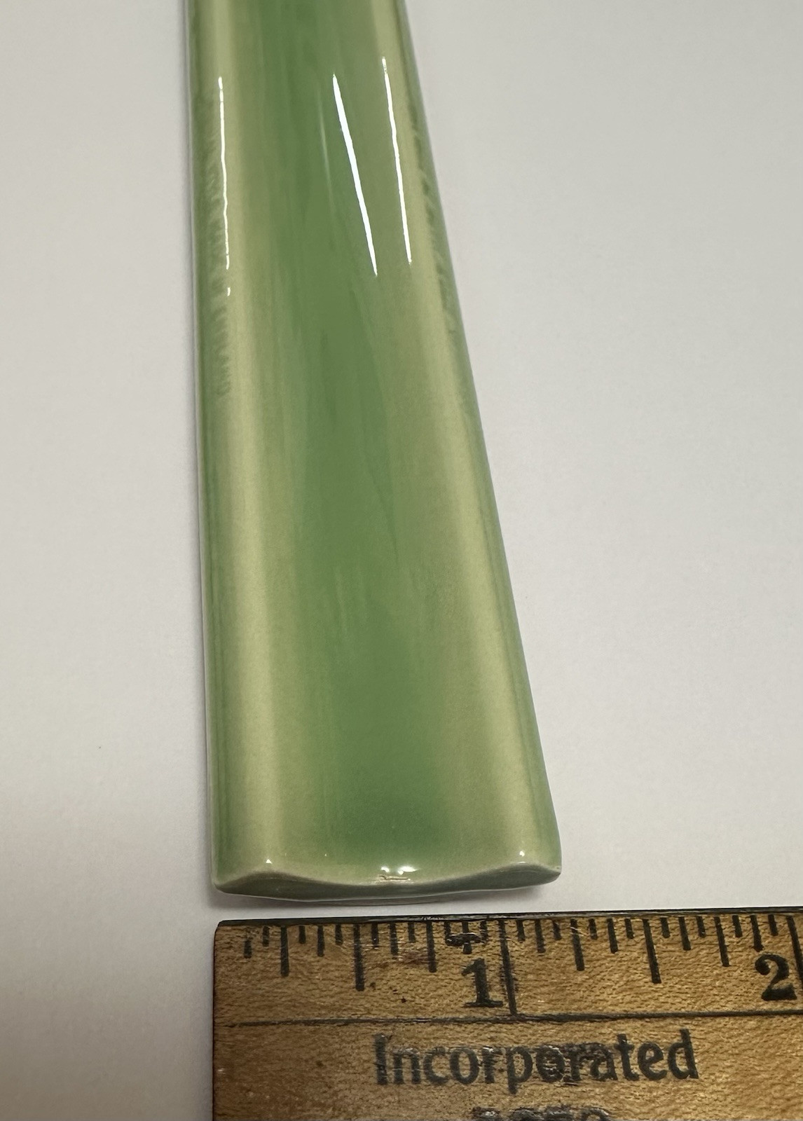 1 pc. Lime Green: Ceramic inside Corner / Quarter Round Tile 1″ X 6″ England