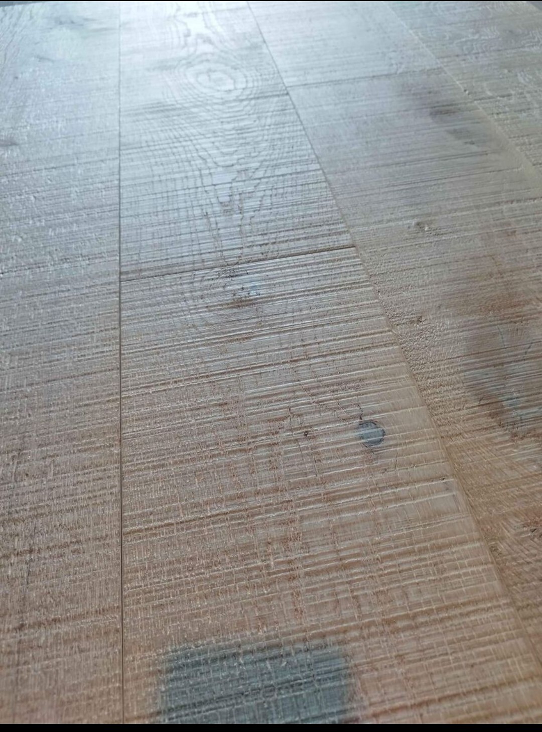 White Oak Prefinished Engineered Flooring 5/8″ x 7 1/2” SAMPLE