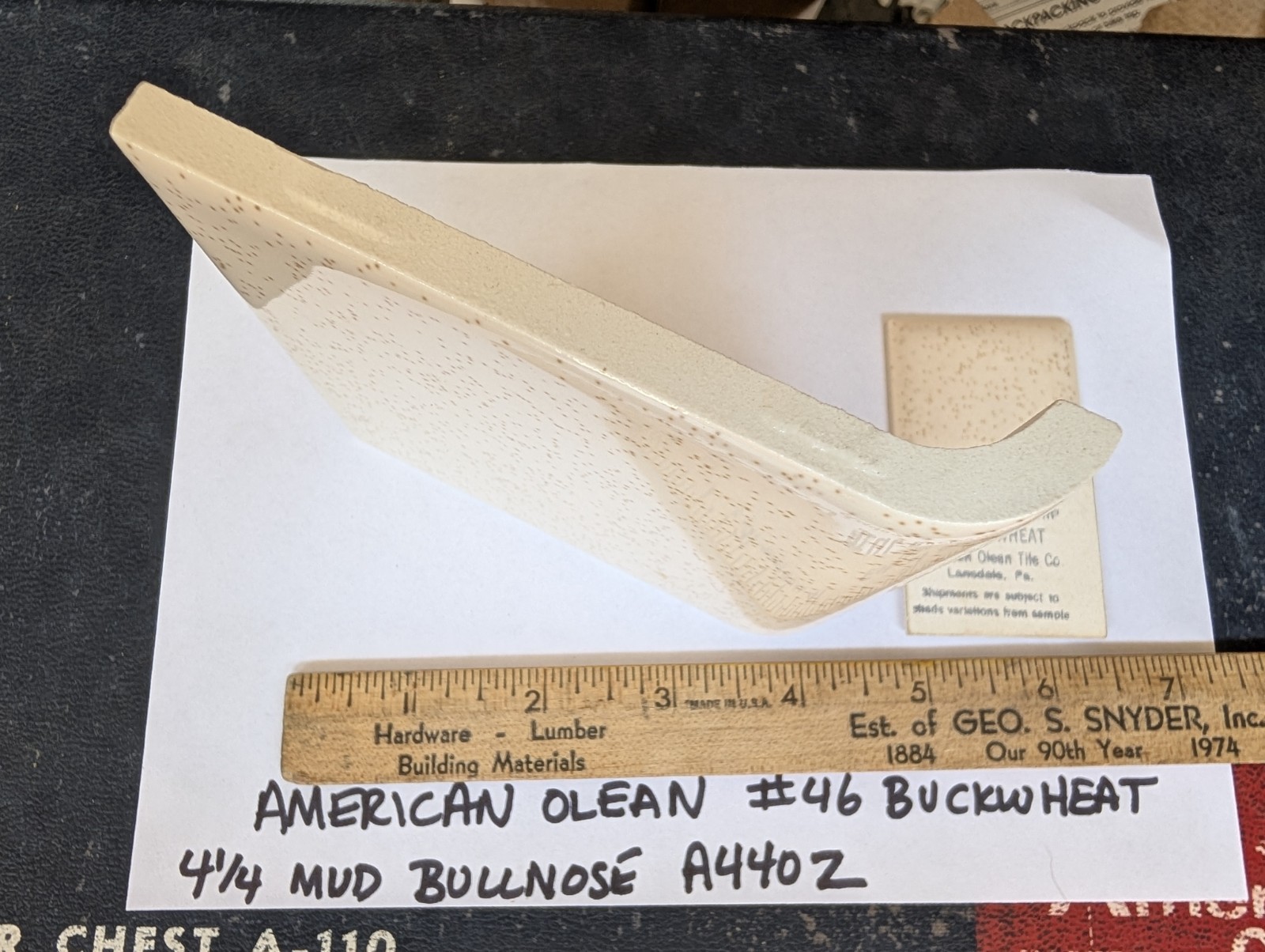 2 pc Ceramic Tile Bullnose A4402 mud cap American Olean 46 Buckwheat Beige speck