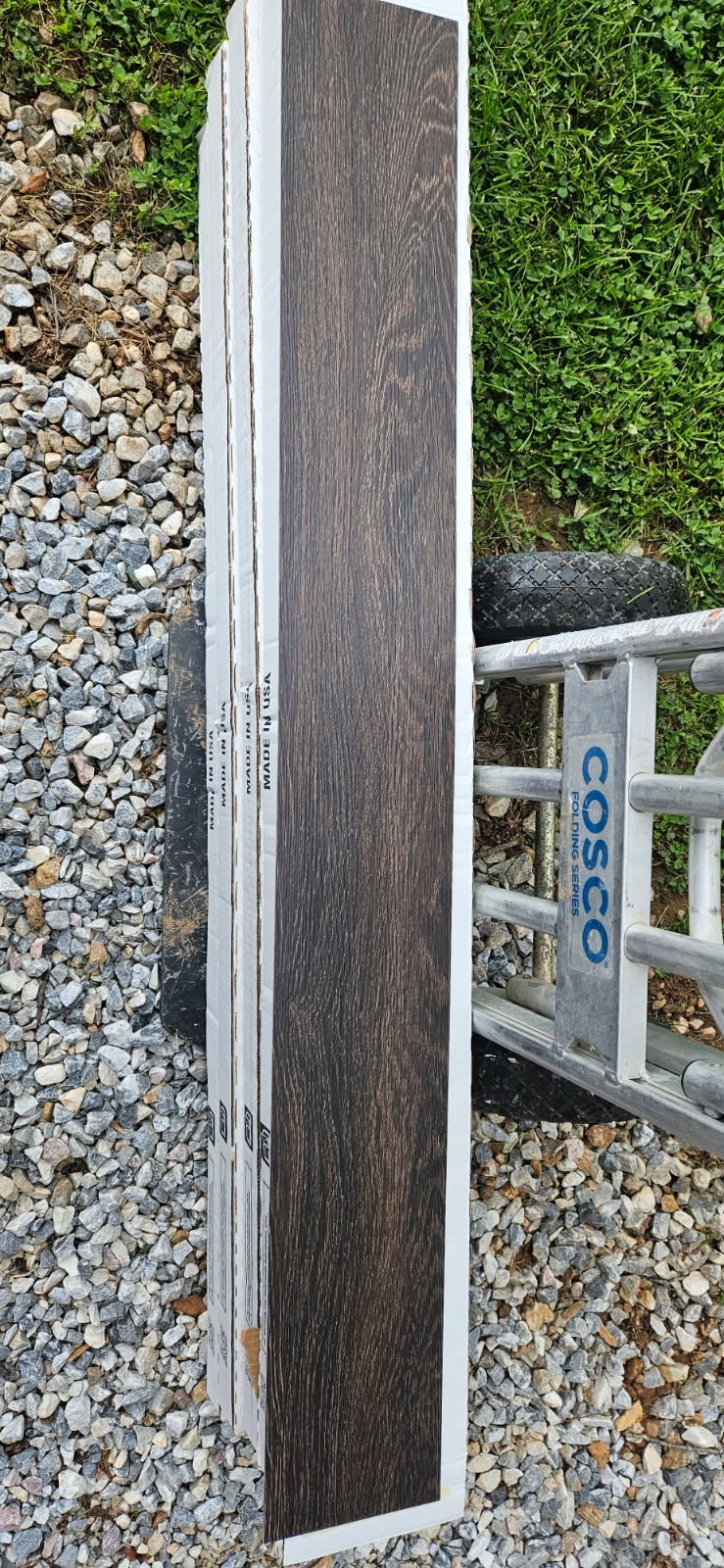 Wood-Look Vinyl Flooring Plank Dark Brown Textured Low Gloss 36 in