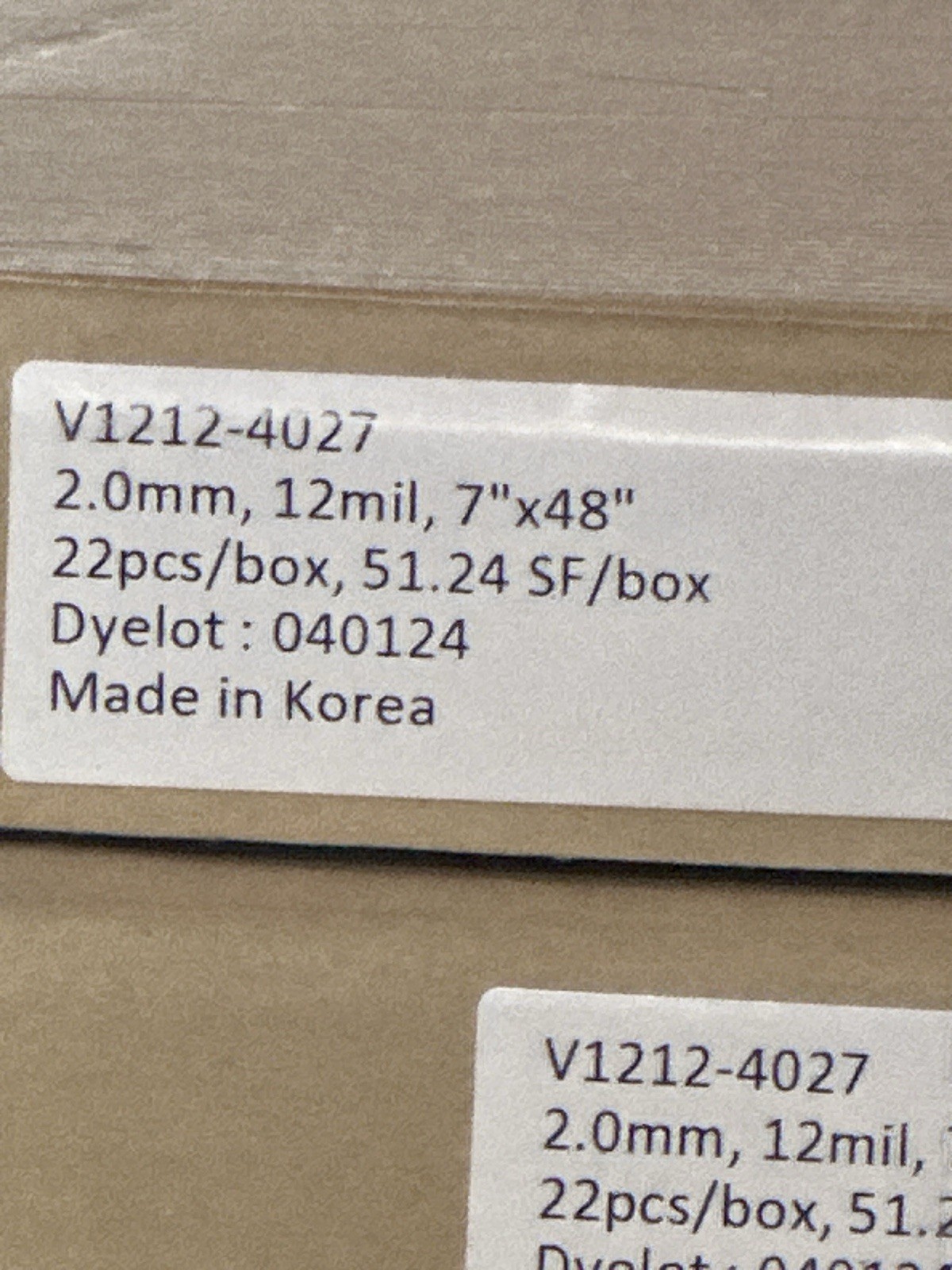 Gray Plank Flooring 7x48in 2.0mm 12mil 22pc/51.24 sq ft (185 boxes left)