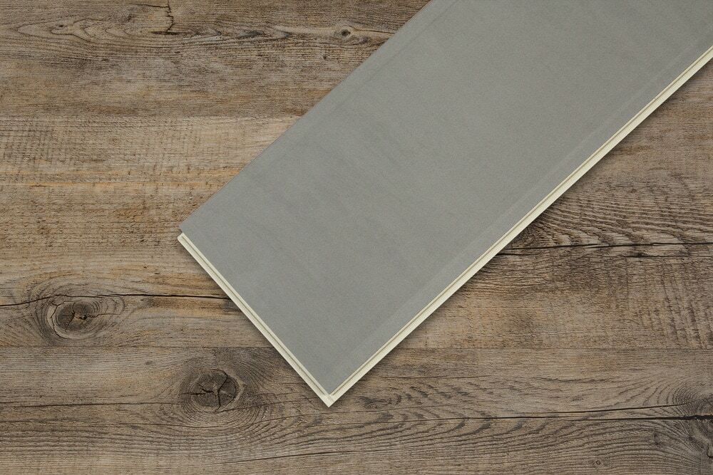 8.7mm Click Luxury Vinyl Plank Flooring 100% waterproof w/ underpad: $159/box