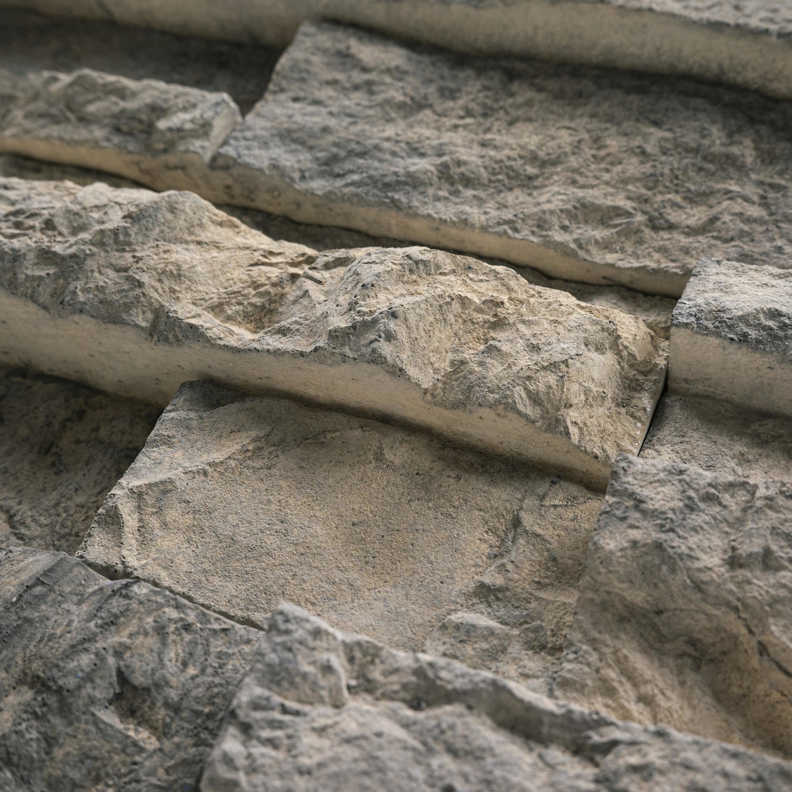 Ackland AKPLPCTER5N-CA Terraforma Concrete Hardscape Wall Tile – – Hawthorne