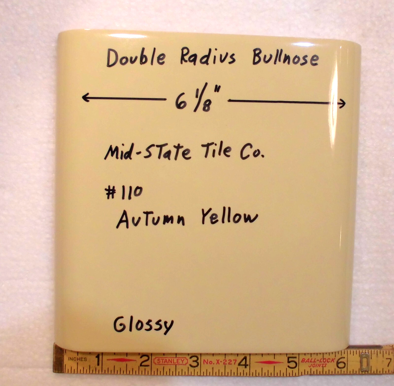 1 pc. Autumn Yellow 6″ x 6″ Double Radius Bullnose Glossy Ceramic Tile: NOS