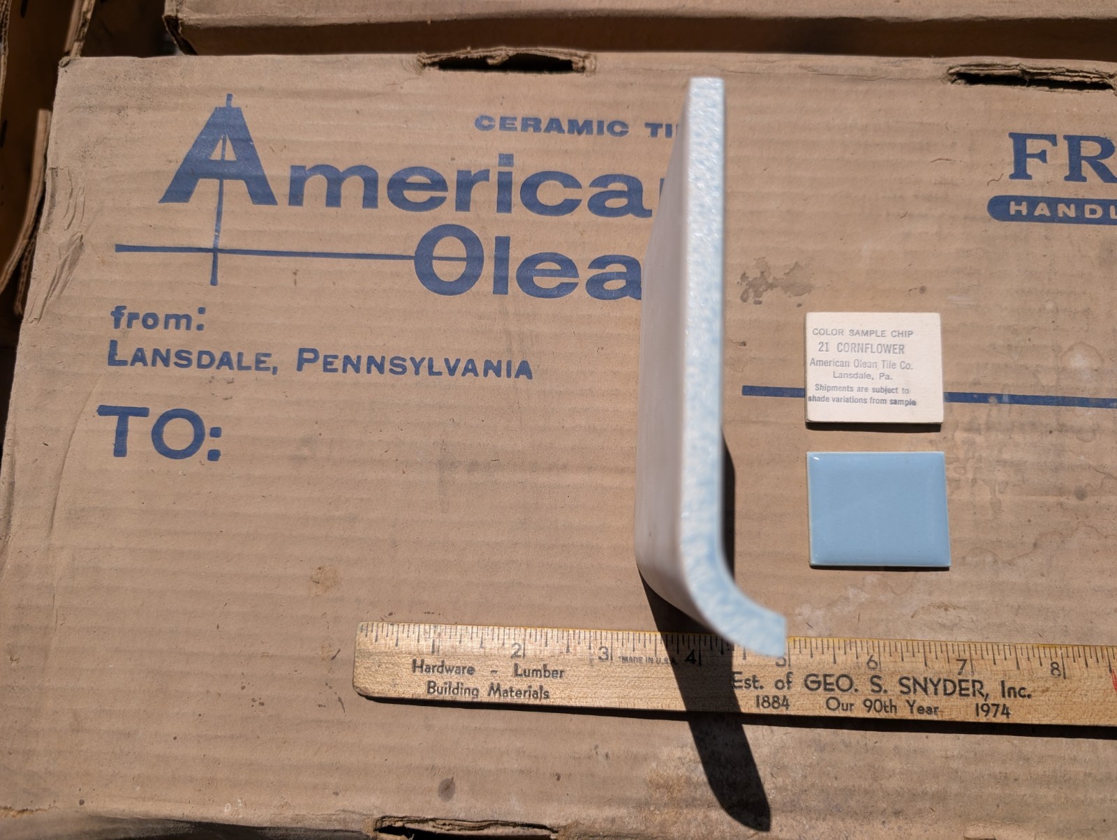 2 pieces 4-1/4″ Ceramic Tile Cove base A3401 #21 Cornflower American Olean Gloss