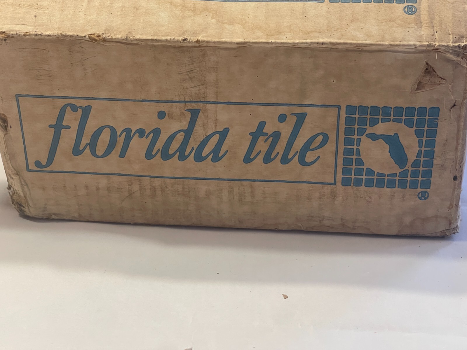 Vintage Florida Tile | Base Cove | 4 3/8″ x 4 3/8″ | Buff | NOS – New Old Stock