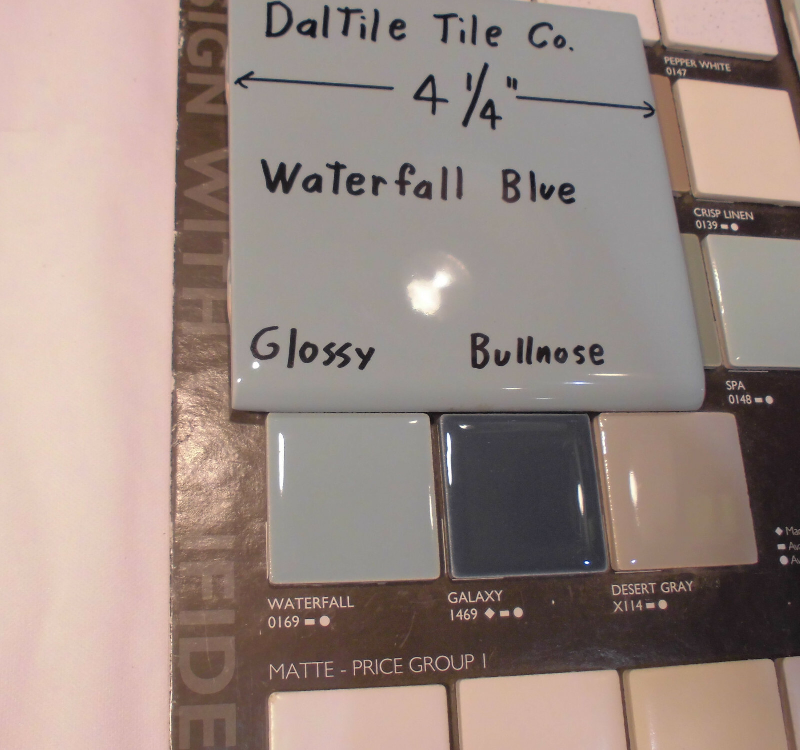 1 pc. Waterfall Blue: Glossy Ceramic Tile by Daltile, 4-1/4″ Bullnose Edge NEW