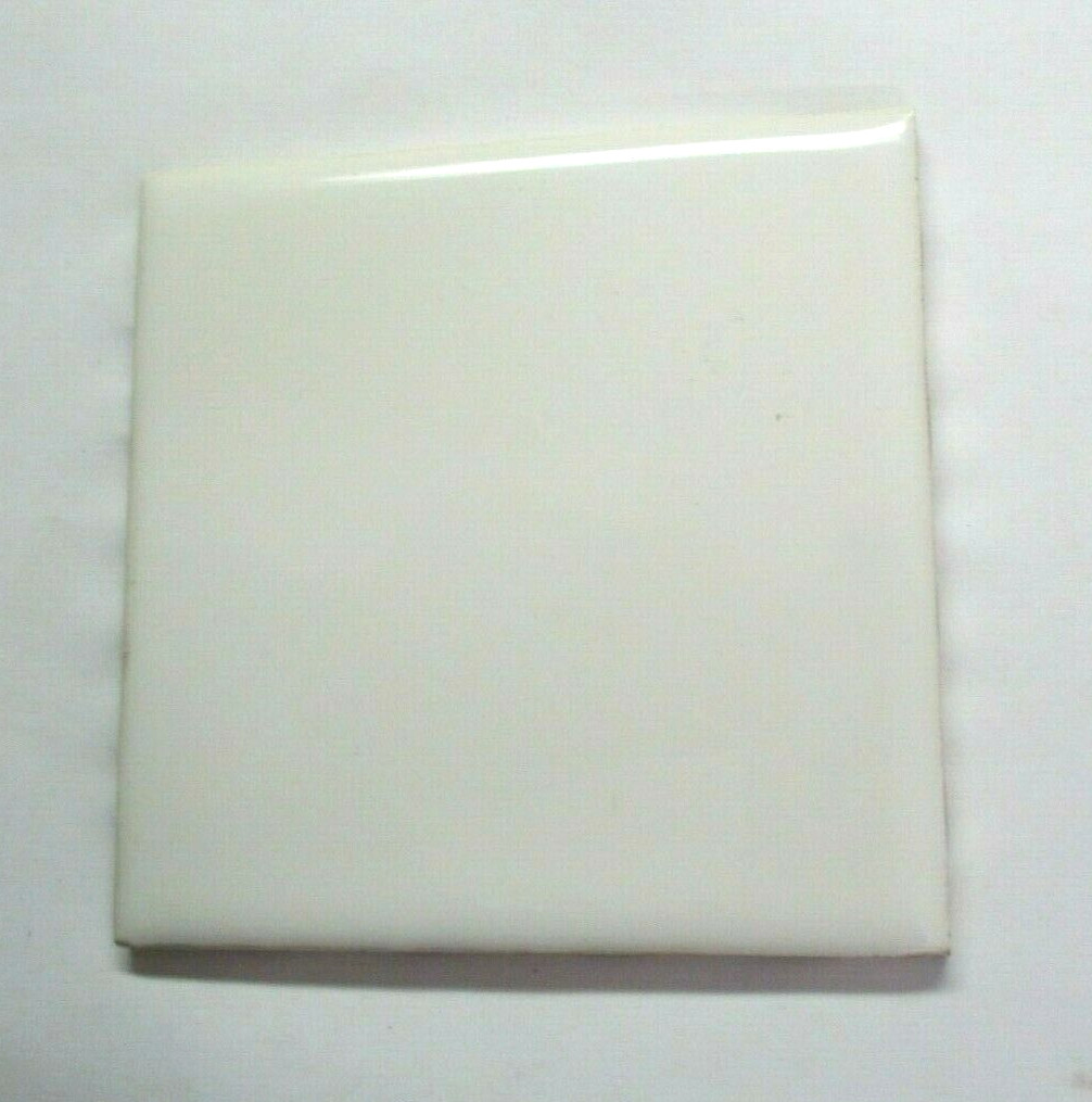 1 Wall Field Tile Wheeling 1960s USA 4-3/8″ Sq. Gloss Off White Ceramic Vintage