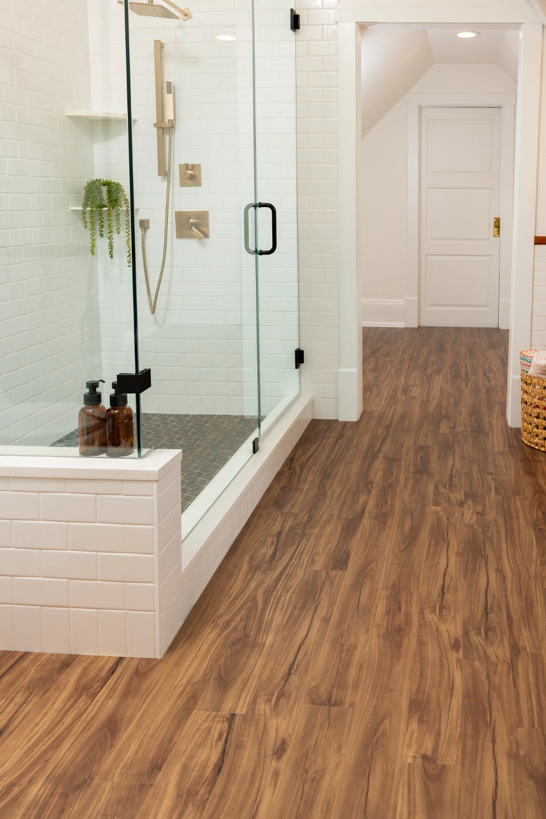 COREtec Originals Classics Gold Coast Acacia VV023-00201 Waterproof Vinyl Plank