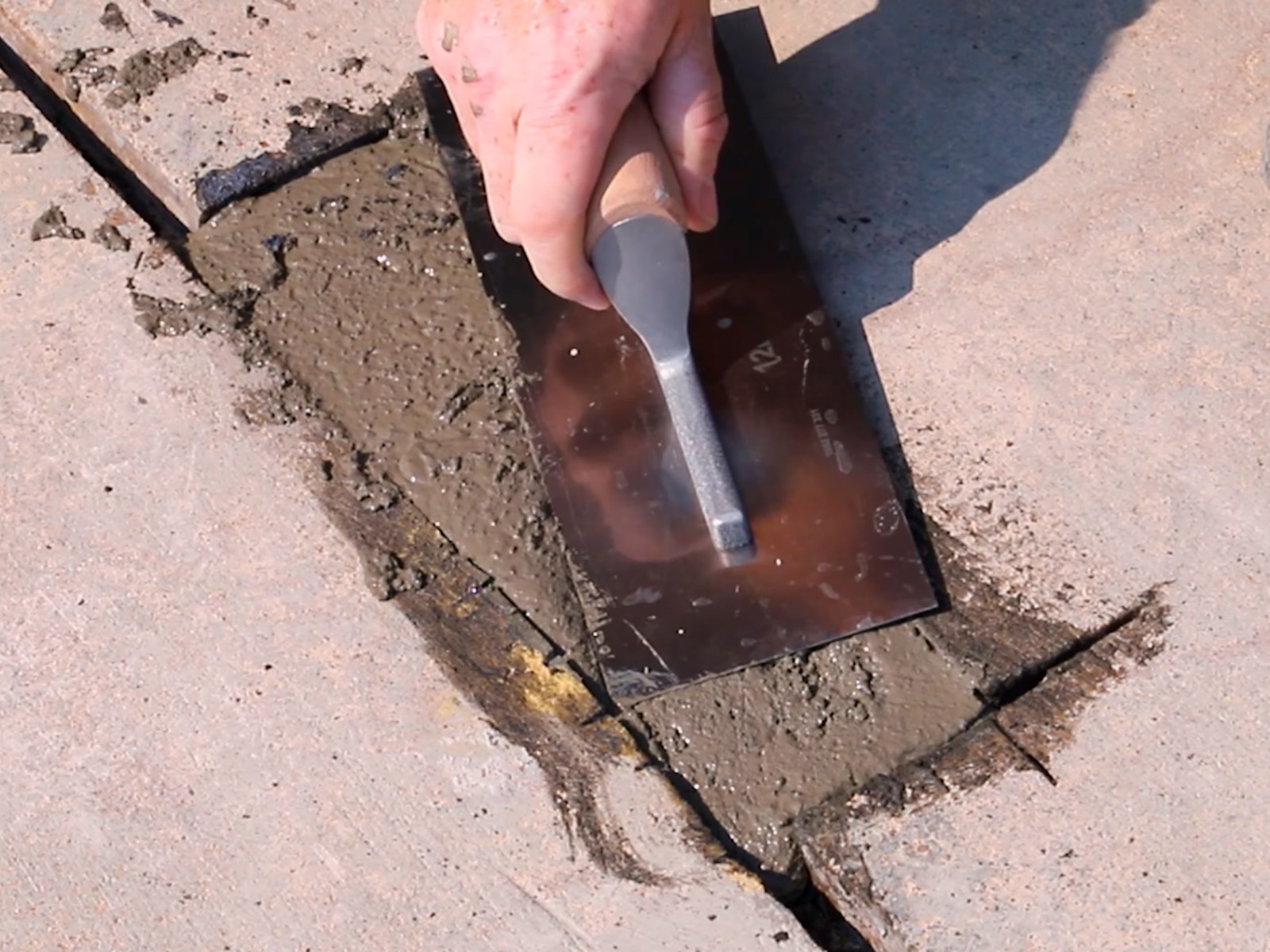 ARDEX B 40 Trench Fast-Setting, Horizontal Concrete Repair Mortar, 50 lbs 45777
