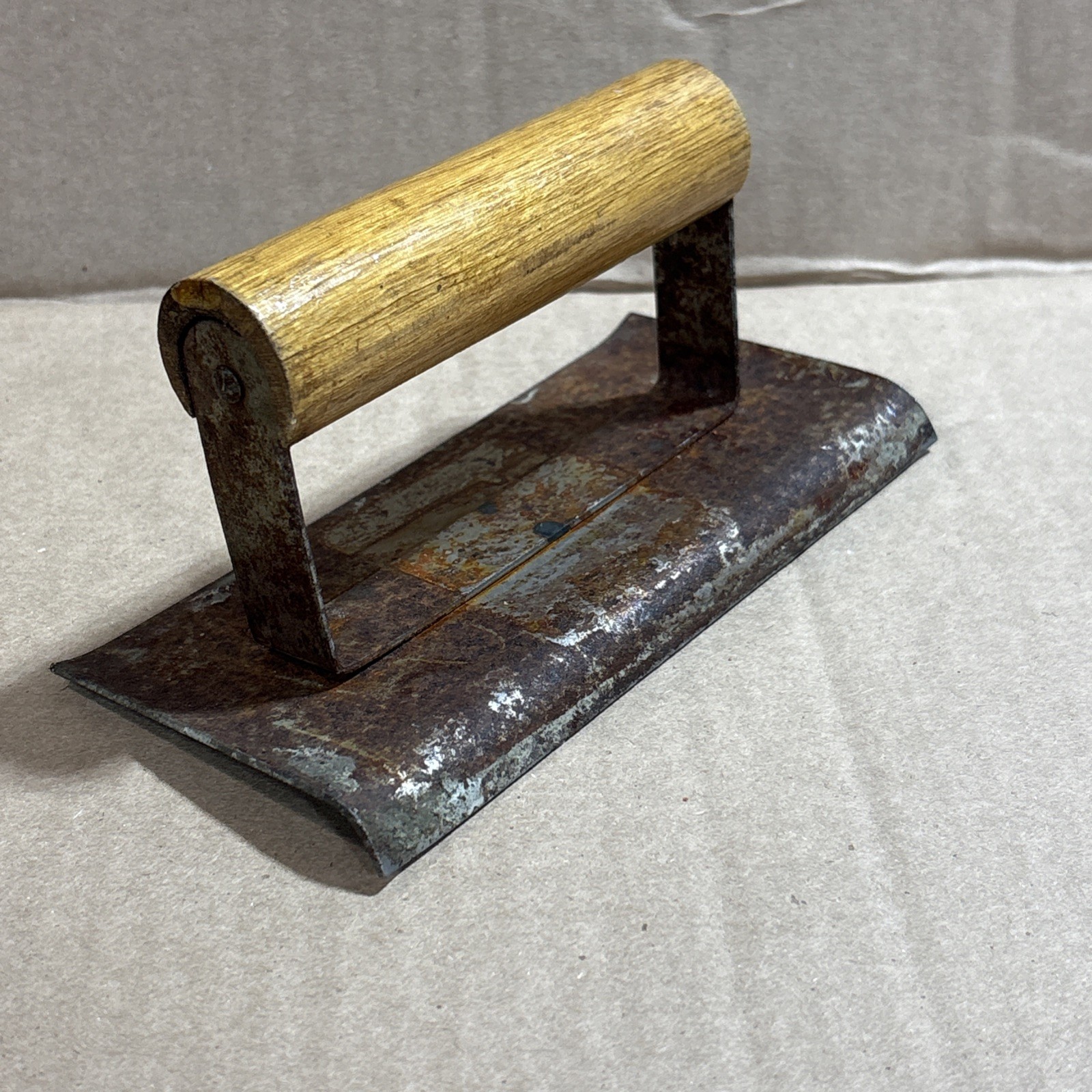 Vintage Wood Handle Tile Mud Trowel with Curved Side For Edges 6″ x 2 7/8″
