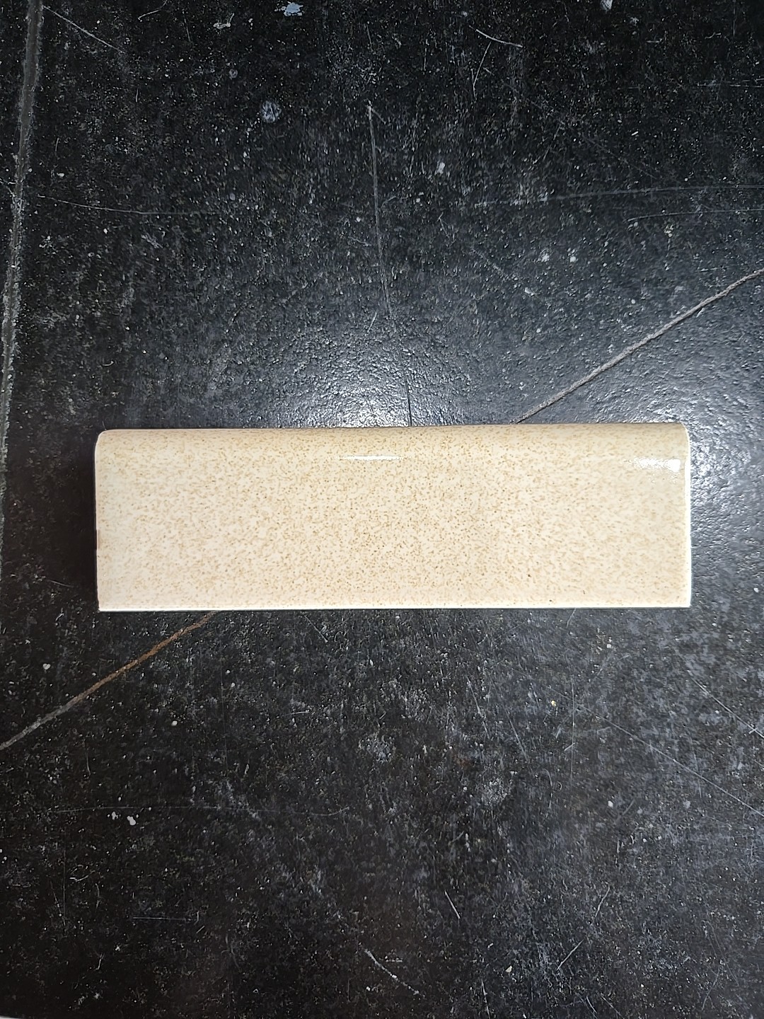 Vintage Robertson 1 7/8″ X 6 1/8″ Bullnose Trim Buckwheat W/gold/silver Specks