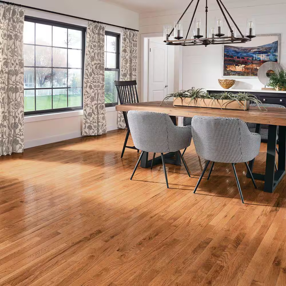 Plano Marsh Oak 3/4 In. T X 2-1/4 In. W Smooth Solid Hardwood Flooring (20 Sq.Ft