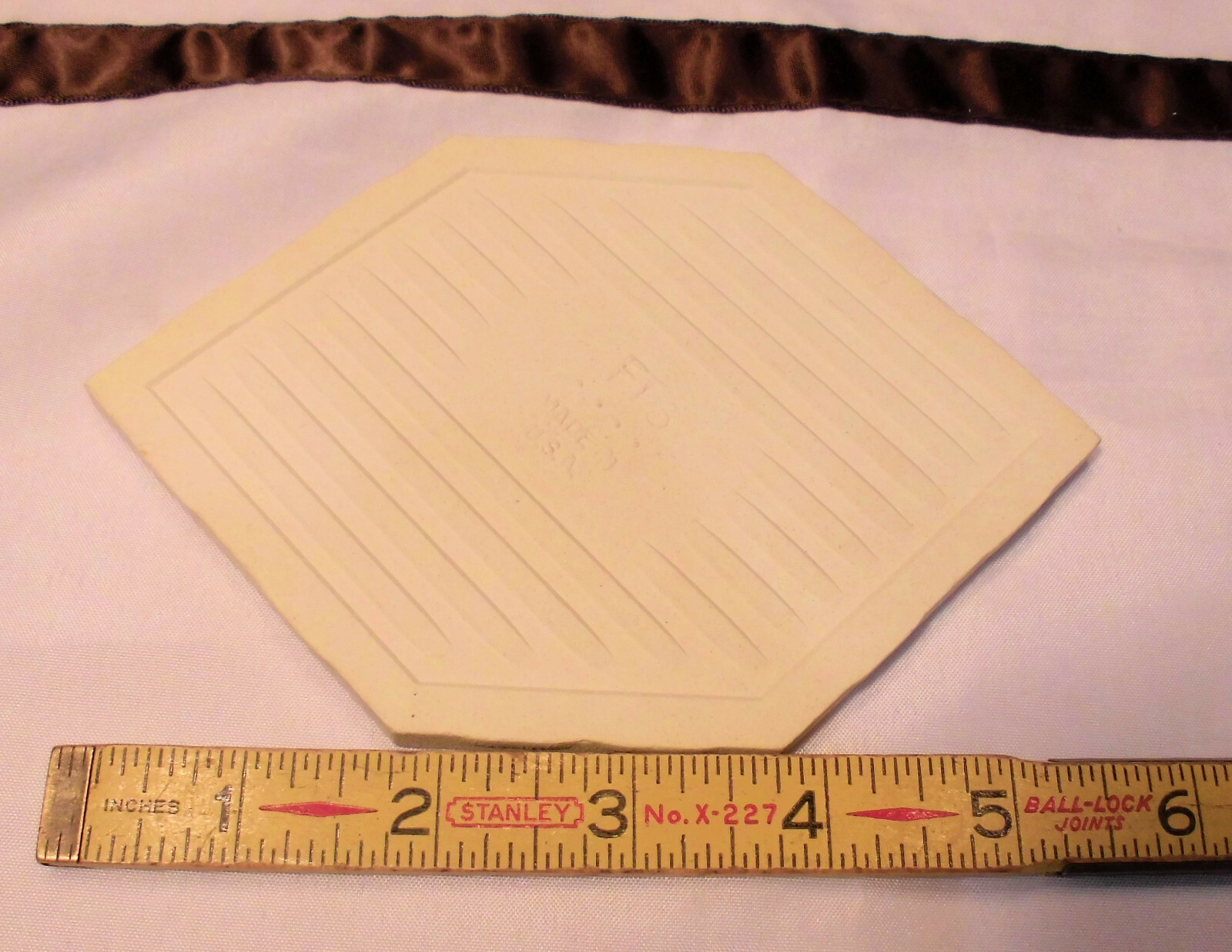 1 pc. Hexagon 4″ X 6″ Peach-Tan-Shell Ceramic Tile; Crystal Glazed; Florida Co.