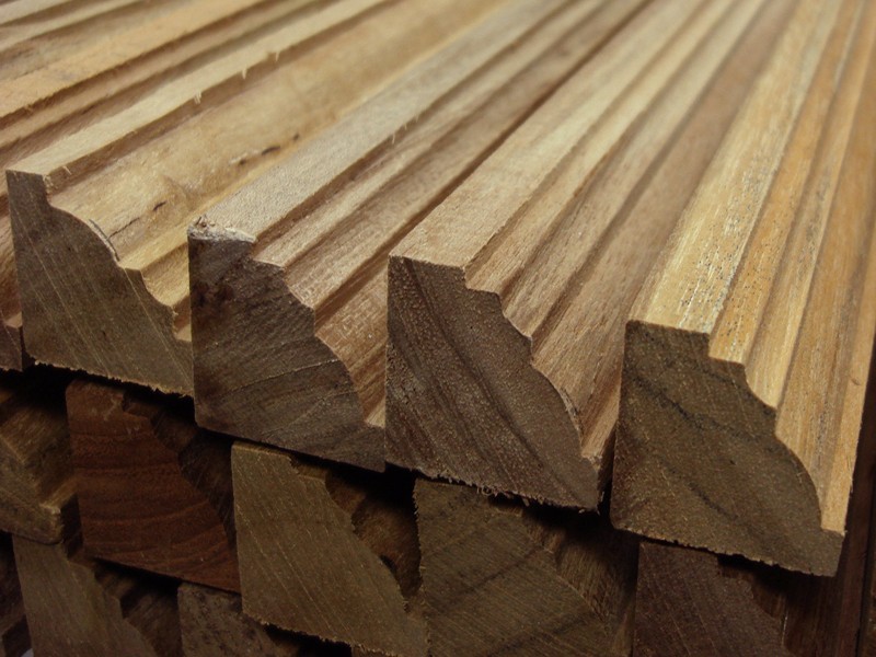 Fancy Teak Molding – 7/8” Profile – 3-4 ft Lengths