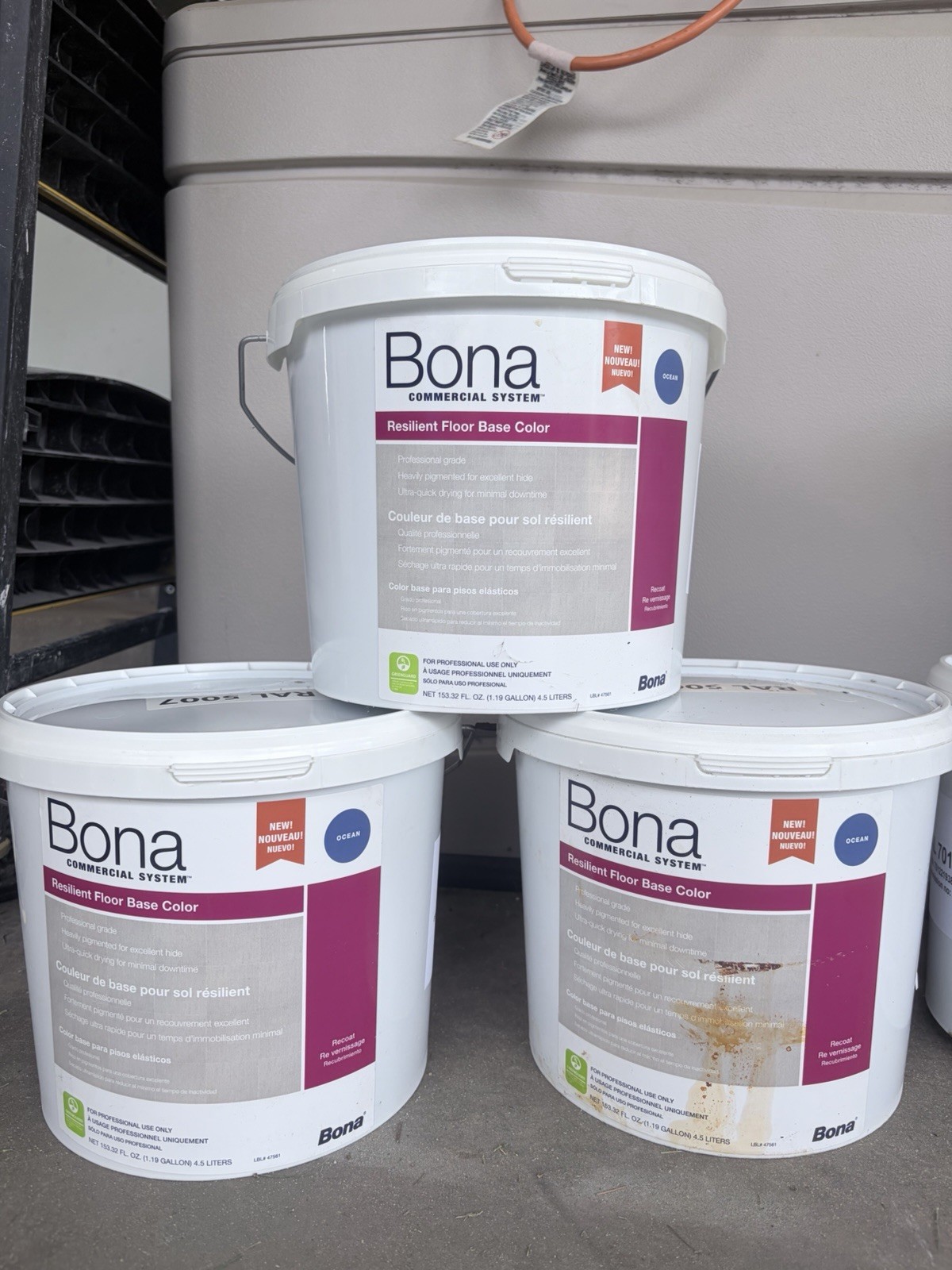 Bona Commercial System Resilient Floor Base Color