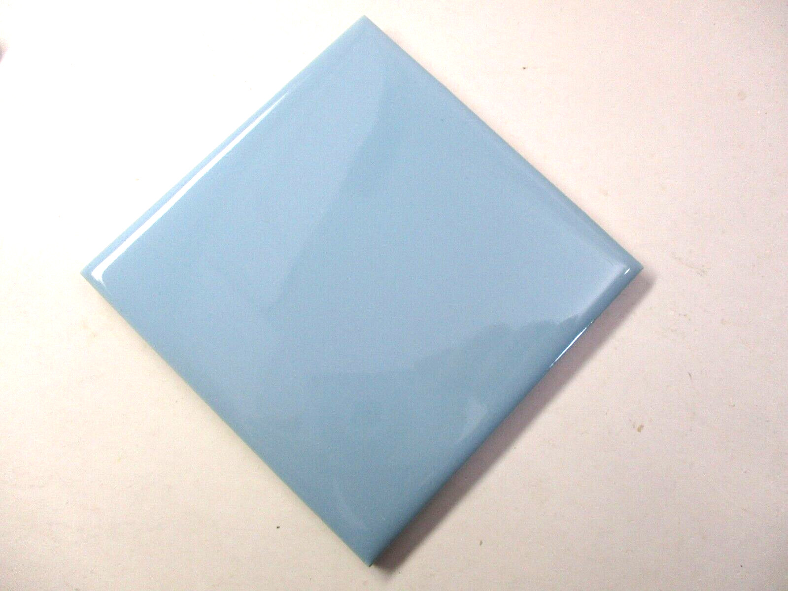 1 Wall Tile Mosaic USA 4-3/8″ Sq. Gloss Baby Blue Ceramic 1950 MCM Retro Vintage