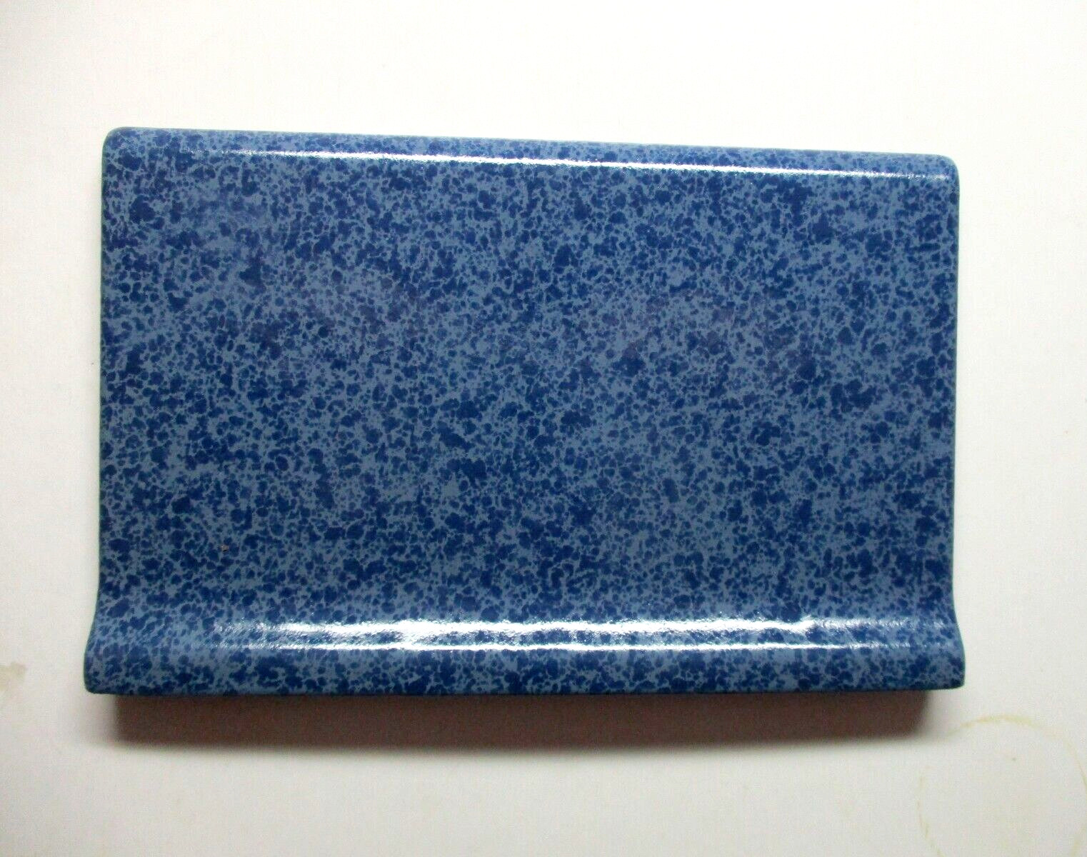 1 Bullnose Cove Base Tile Mannington USA 6″ Mottled Light Dark Blue Ceramic Vtg