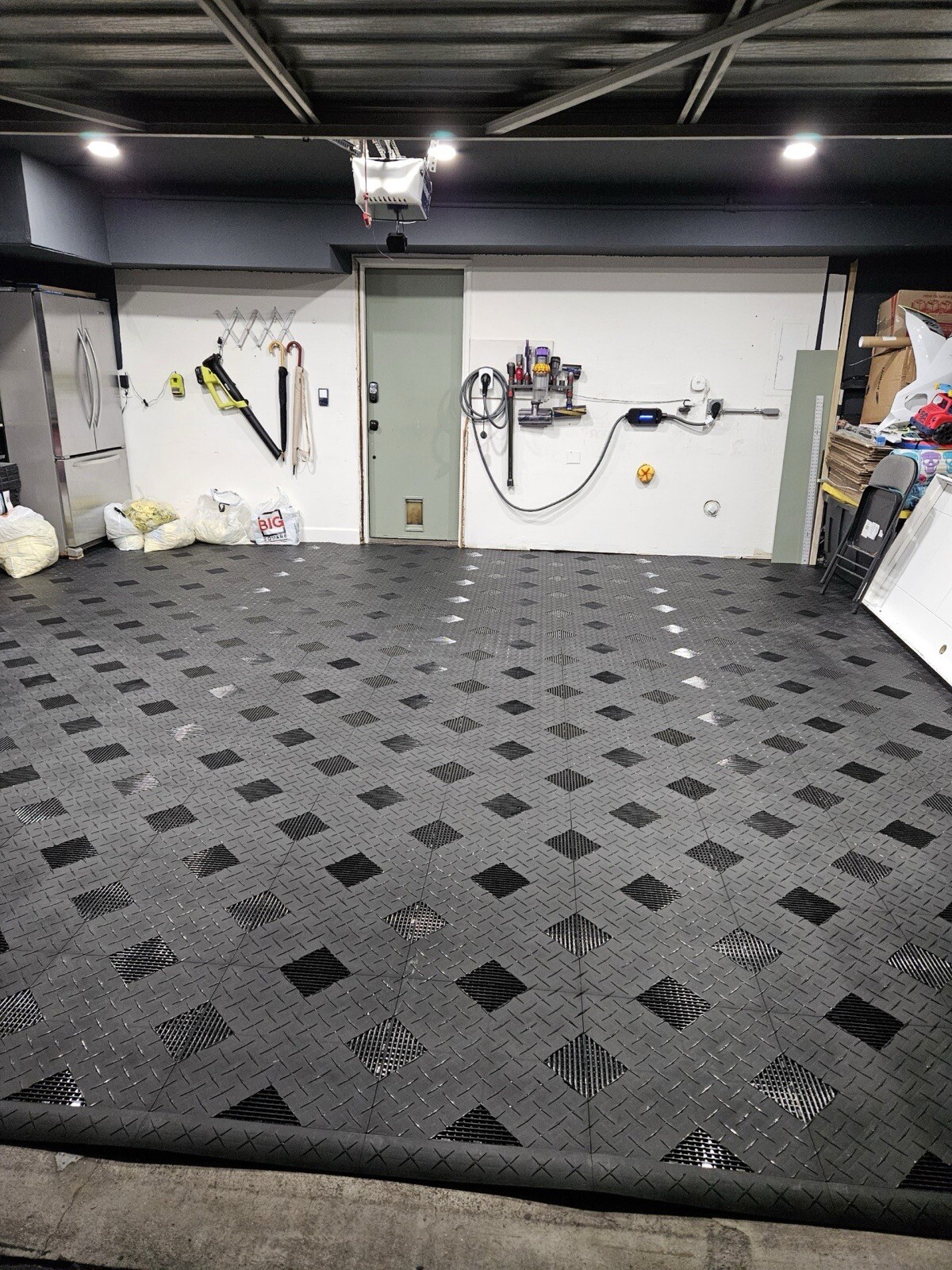 Light Gray (silver) HYBRID-X garage floor tiles 50 square feet 17×17 MADE IN USA