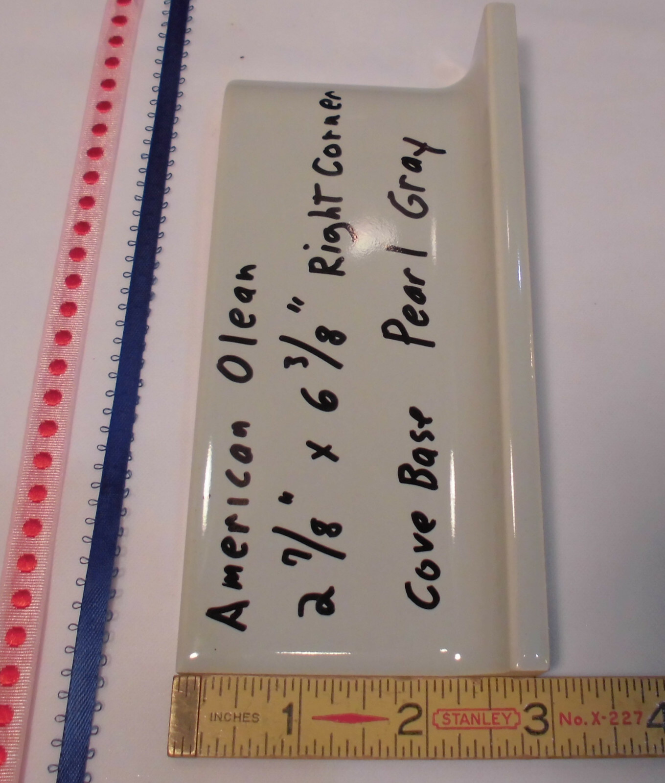 1 pc.*Gray* stack-tile-on-top cove/base, Ceramic Right Corner; American Olean