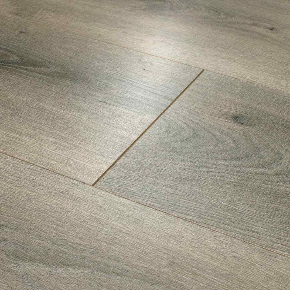 Pergo Laminate Wood Flooring Scratch Resistant Easy Install (24.5-Sq.-Ft/Case)
