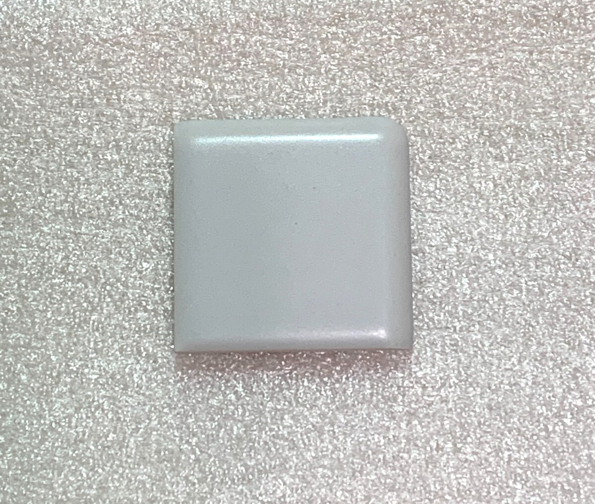 New Florida Pearl#719 Matte 2″ x 2″ Flat Surface Bullnose Corner *Shade 556*