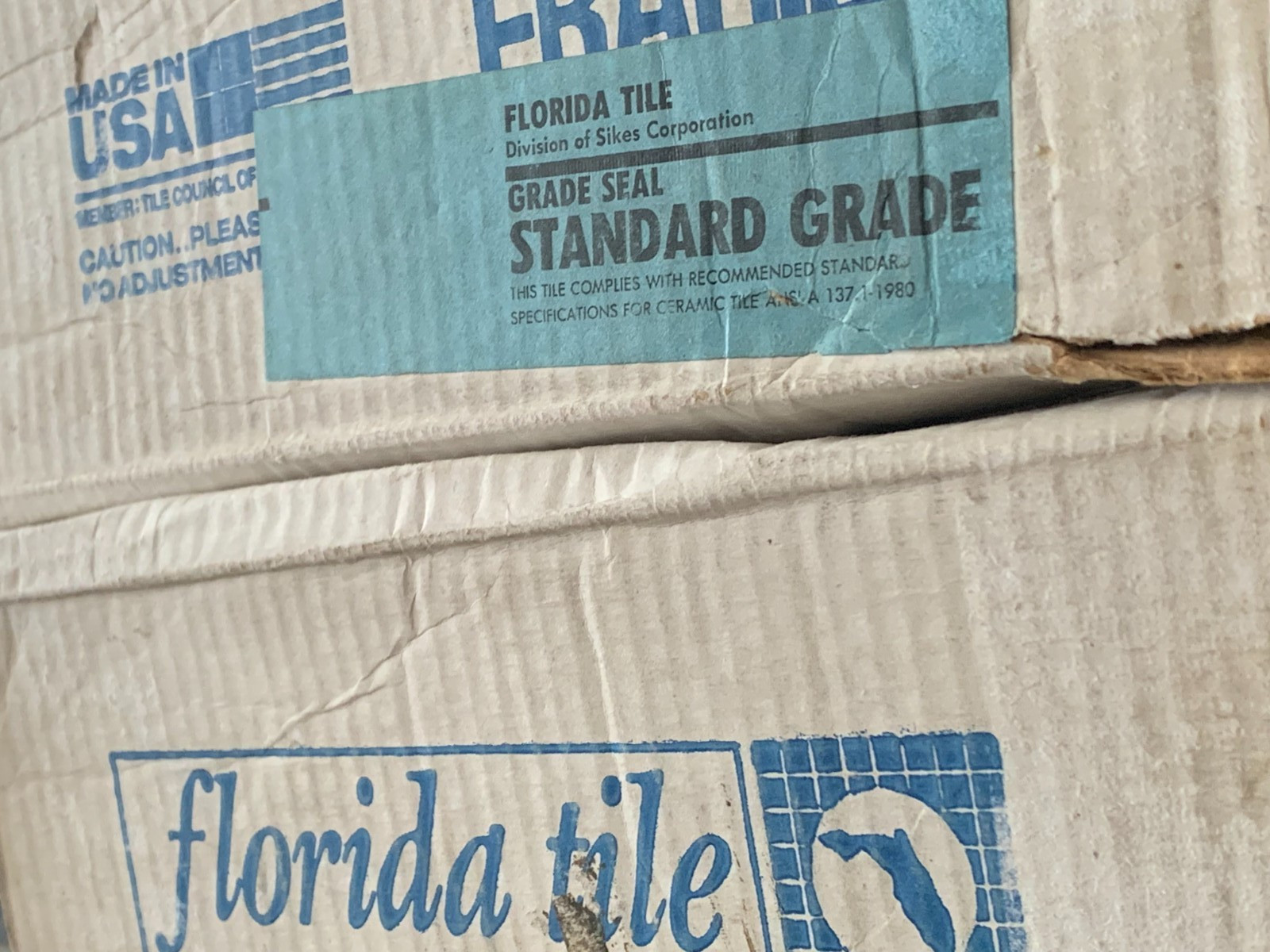 New Vintage Florida Ceramic Tile Bone White 4 3/8″ x 4 3/8″ Matte *8*pcs