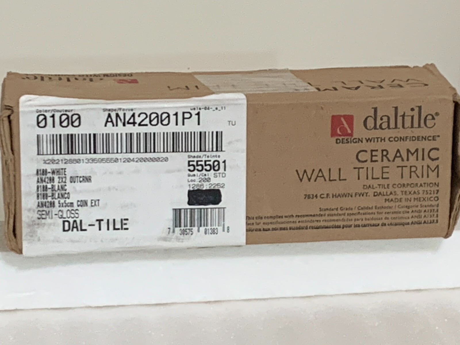 New Daltile White #100 2″ x 2″ Radius Bullnose Ceramic Corner Gloss – 4 pieces
