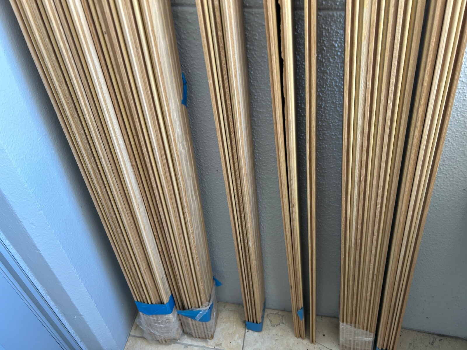 Natural Oak Wood Planks 48 Square Feet – New – 3″ Wide x 1/2″ wide