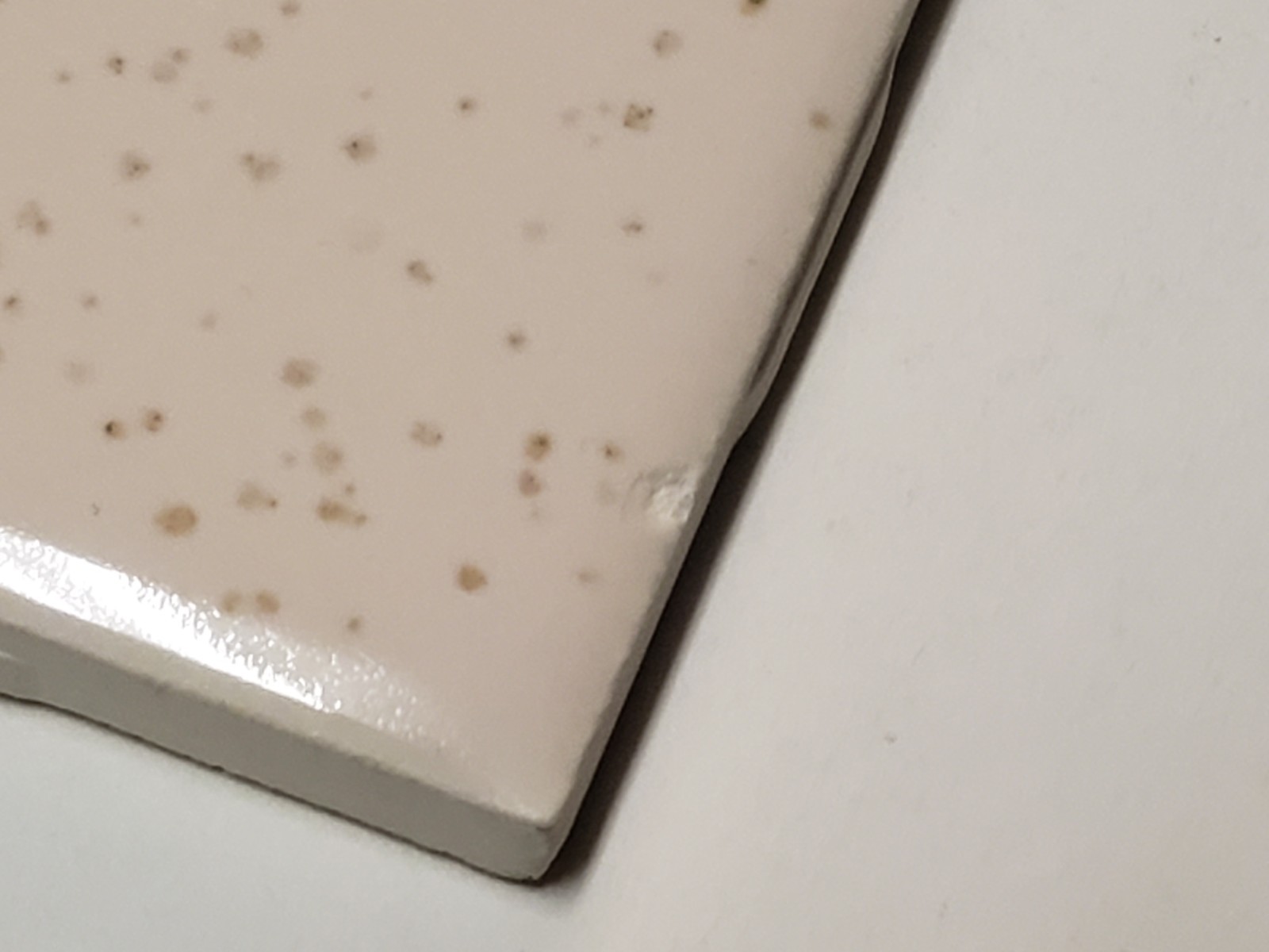 Vtg Lot of 4 ATCO Ceramic Tile Beige w/brown speckle fleck gloss bullnose 4 1/4″