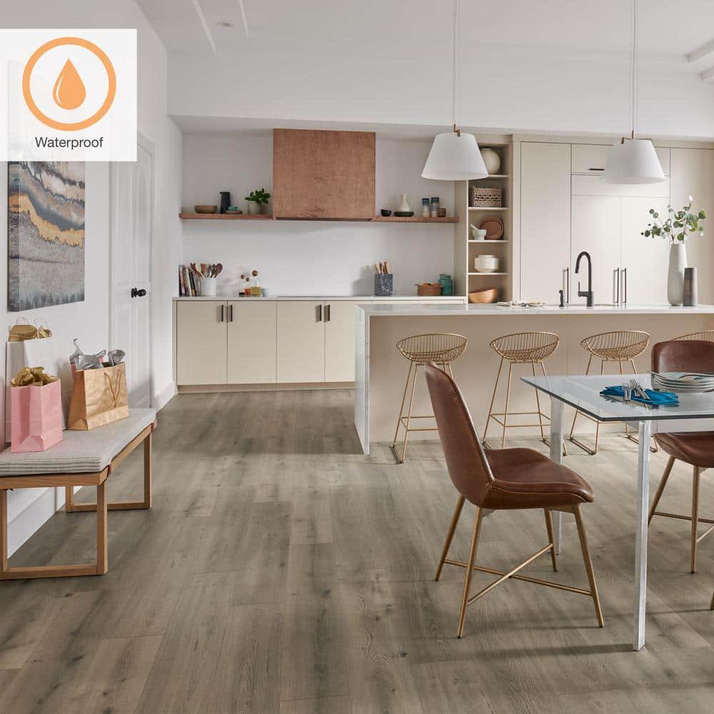 Pergo Laminate Wood Flooring Scratch Resistant Easy Install (24.5-Sq.-Ft/Case)