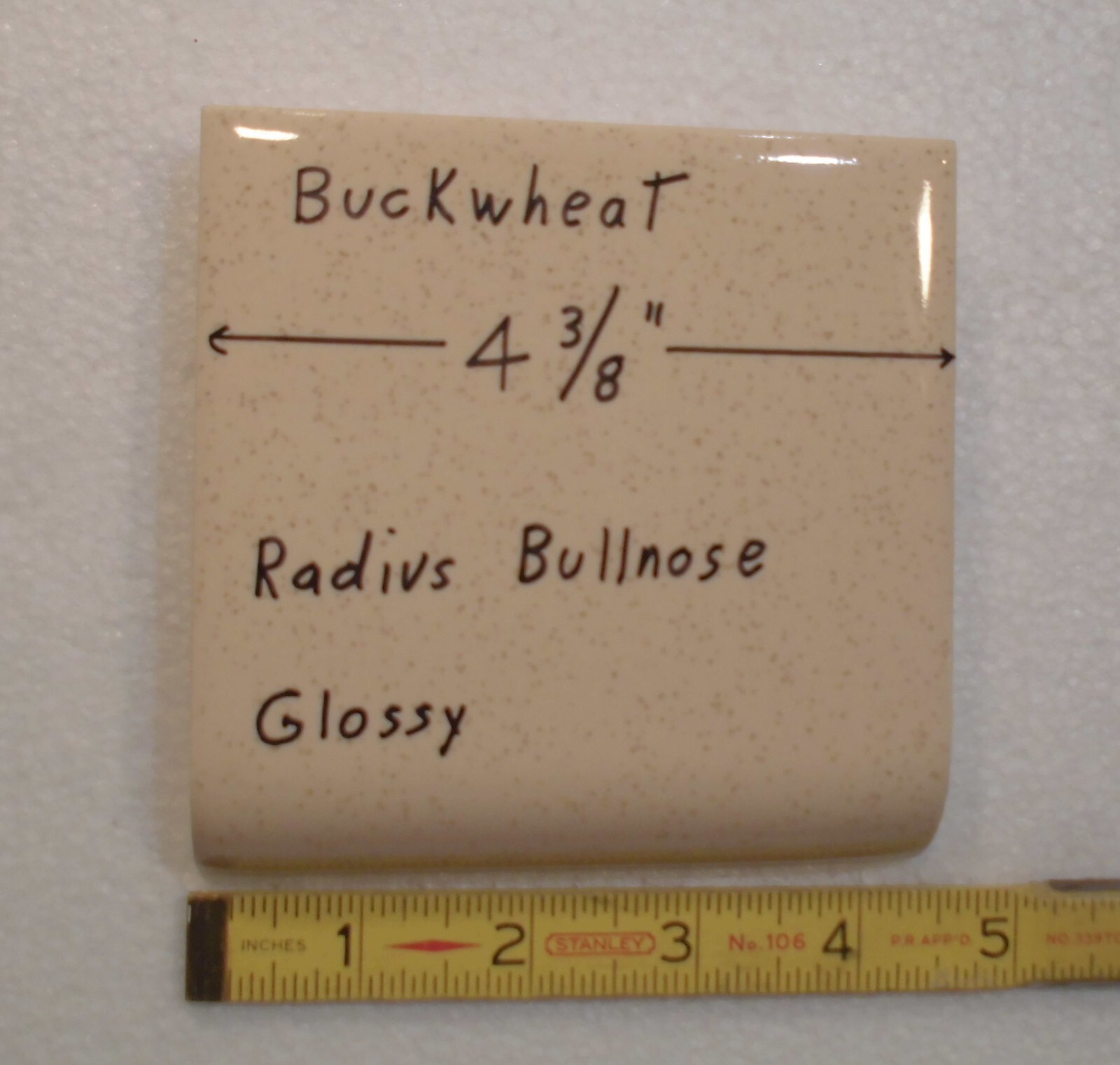 1 pc. Buckwheat: Bullnose Radius Ceramic Tile 4-3/8″ Glossy Mudd Caps, NOS