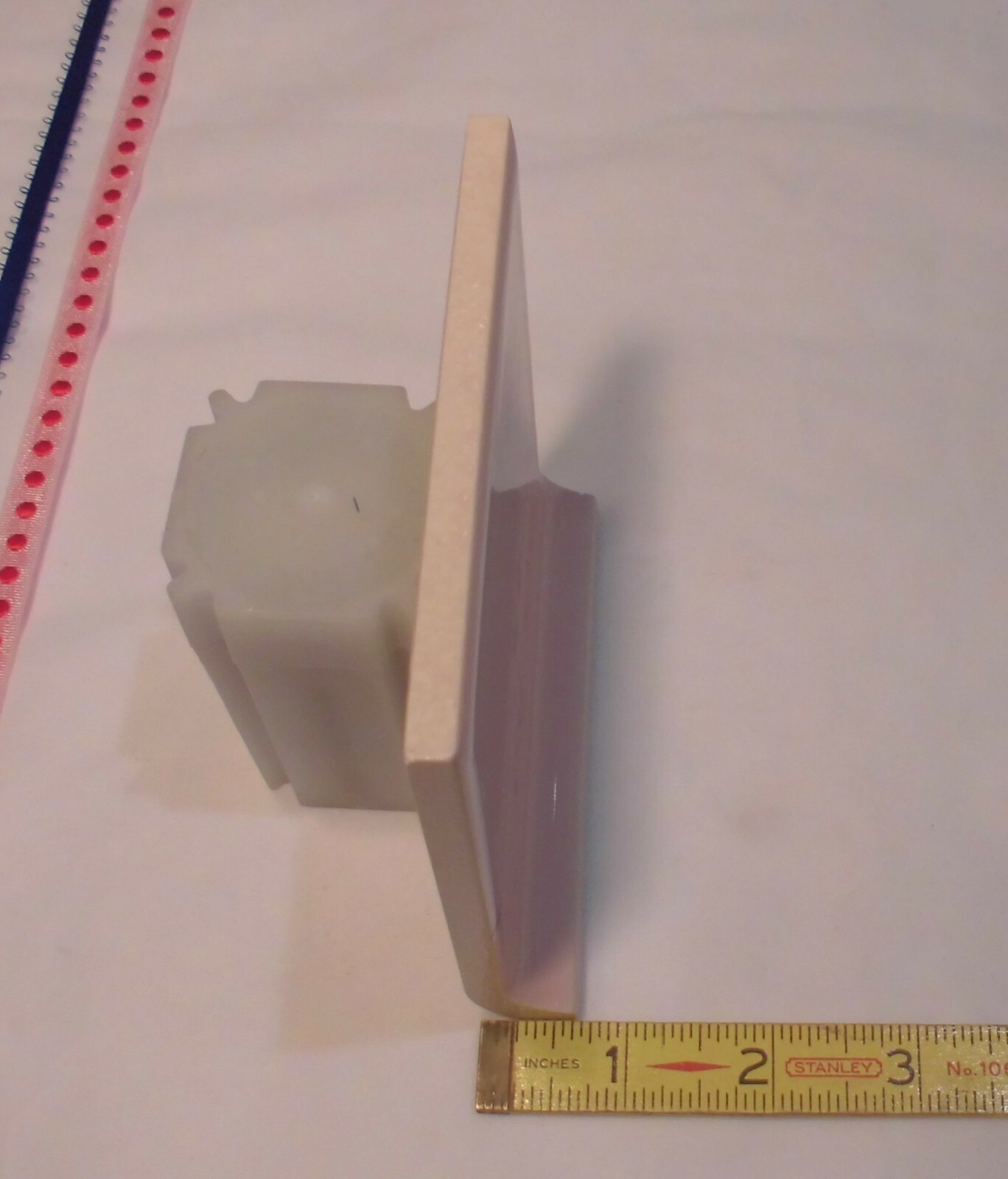 1 pc. Ceramic Cove-Base Tile *Shell Pink* 4-1/4″ Matches Robertson & Romany Co.