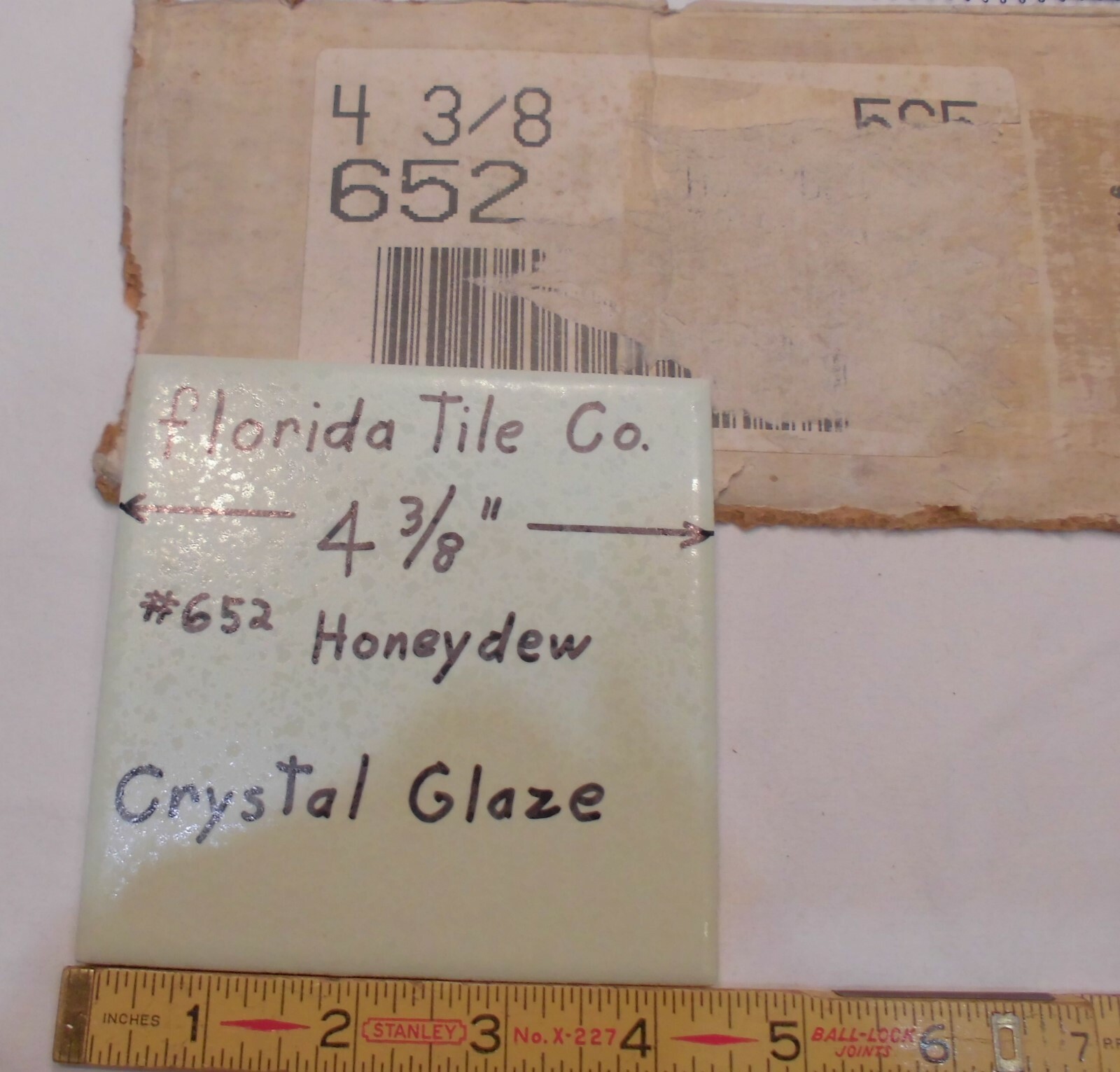 1 pc.*Honeydew-Hint of Green* 4-3/8″ Ceramic Crystal Glazed tiles by florida