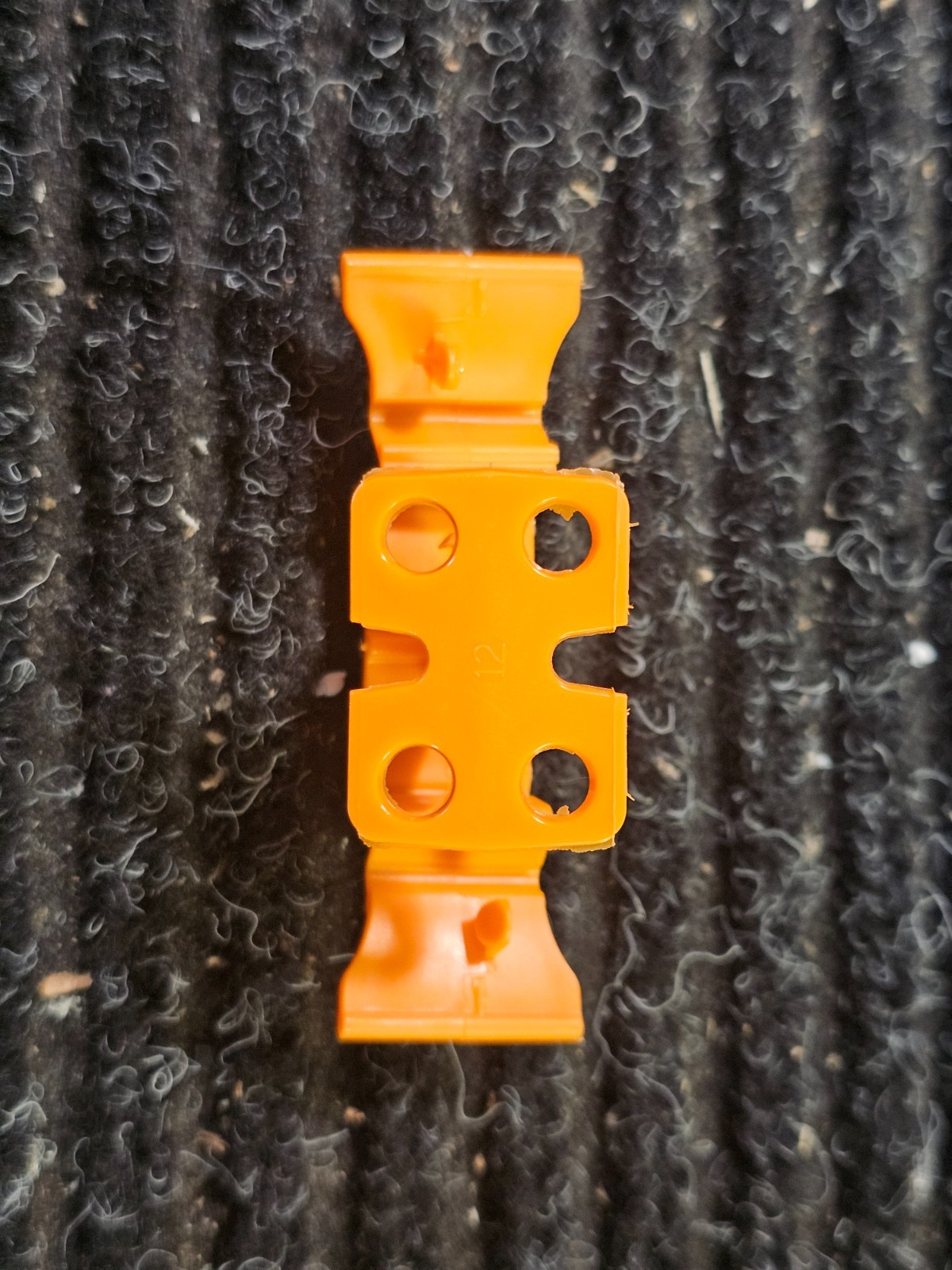 (QTY 150) Pearl Tuscan TSC150116O 1/16 in Tile Leveler/Spacer System – Orange