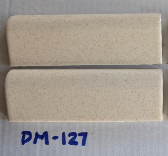 2 pieces Ceramic Tile Bullnose A4200 mud cap D127 Desert Sand Beige Gold specks