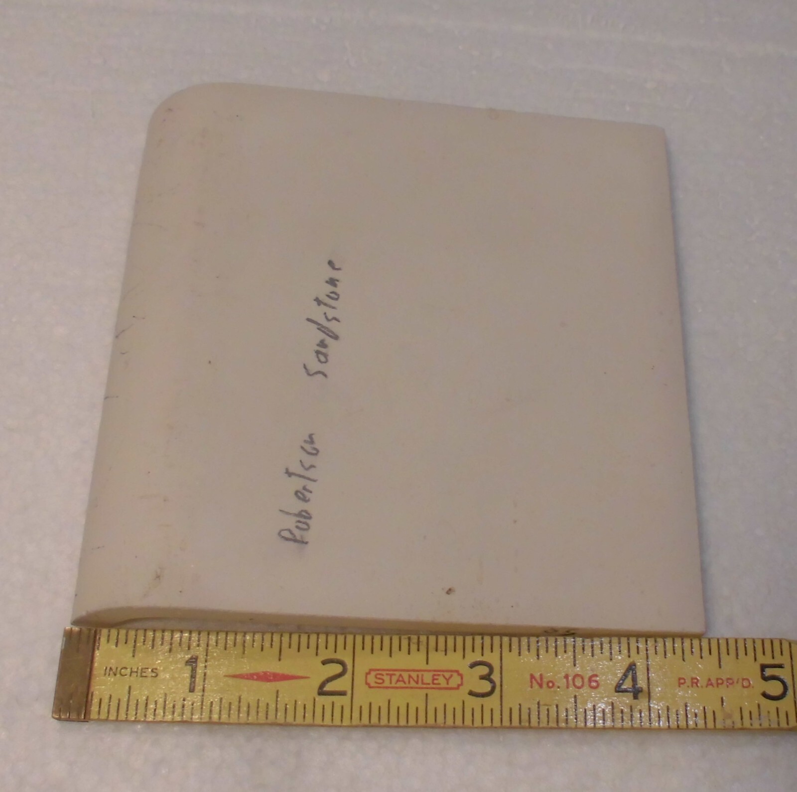 1 pc. Sandstone – Buckwheat: Cove-Base Ceramic Tile 4-5/16″ Robertson Co. Glossy