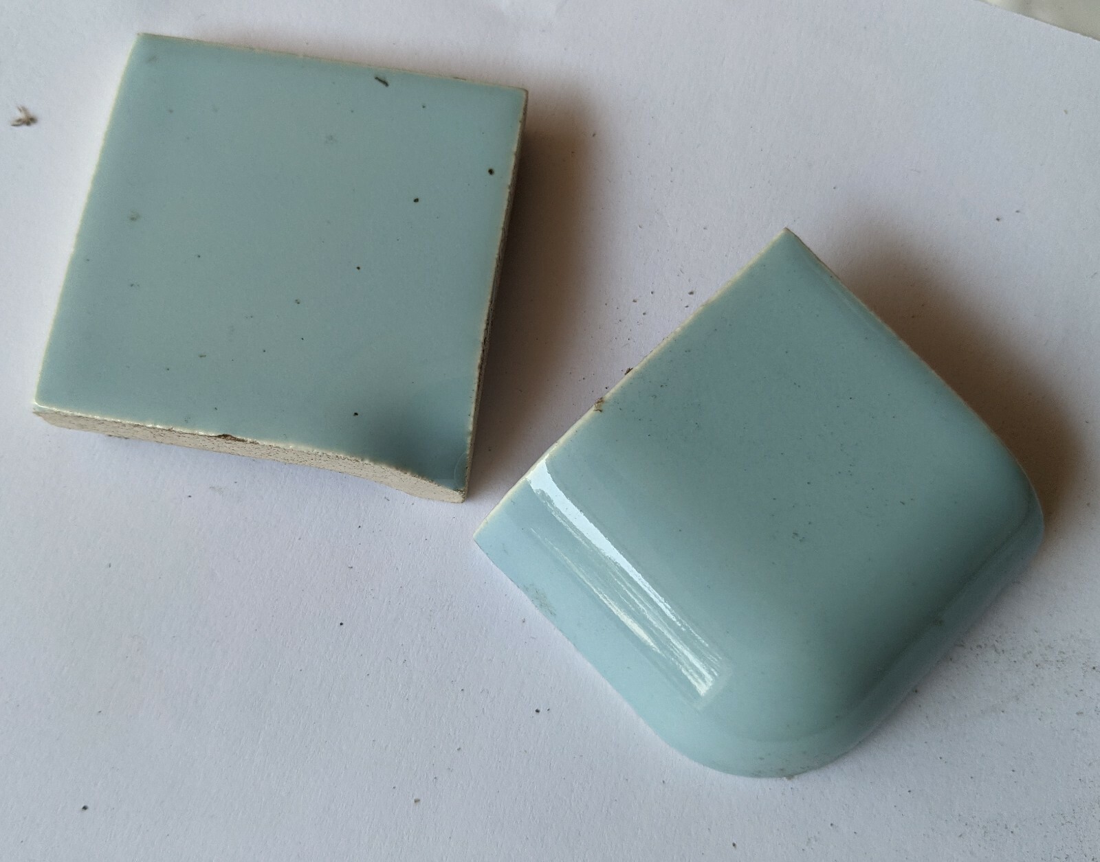 2 pcs American Olean Bullnose Mud Cap A4200 2″x6″ color 03 Blue Mist Glossy