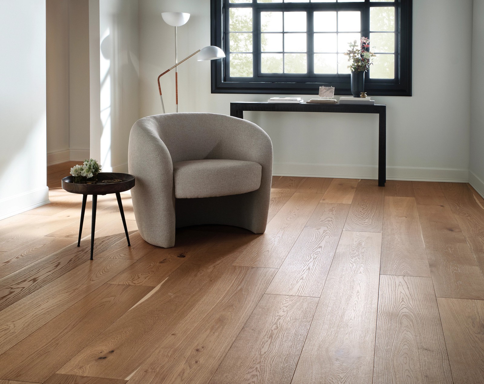 Anderson Tuftex AA829 Grand Estate 10-1/4″W Wire Brushed – Somerton Castle