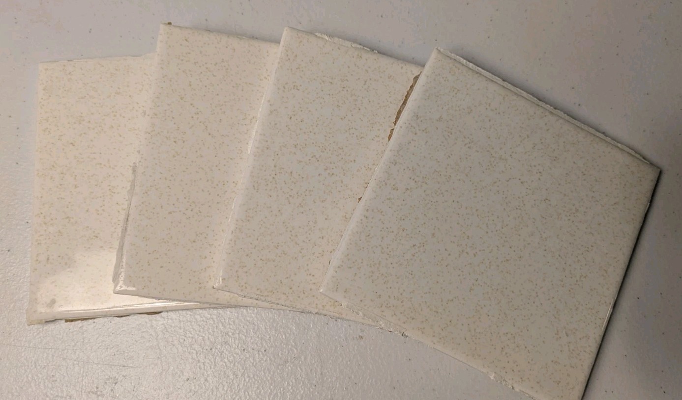 1 piece Gold Sparkle Dust on White 4-3/8″ Glossy Speckled Ceramic Atco Tile Used