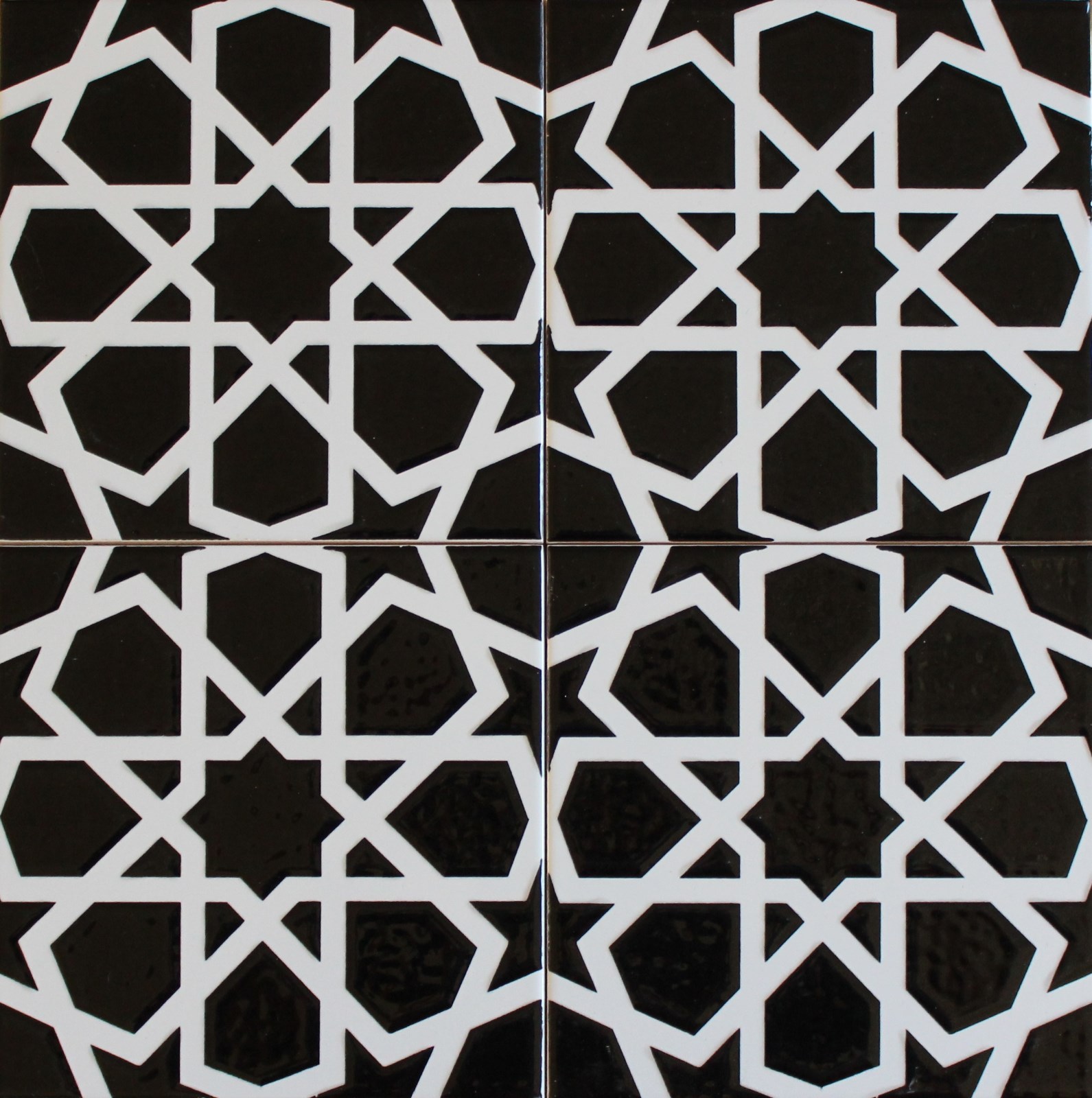 Turkish Iznik Raised Black & White Geometric Pattern 16″x16″ Ceramic Tile