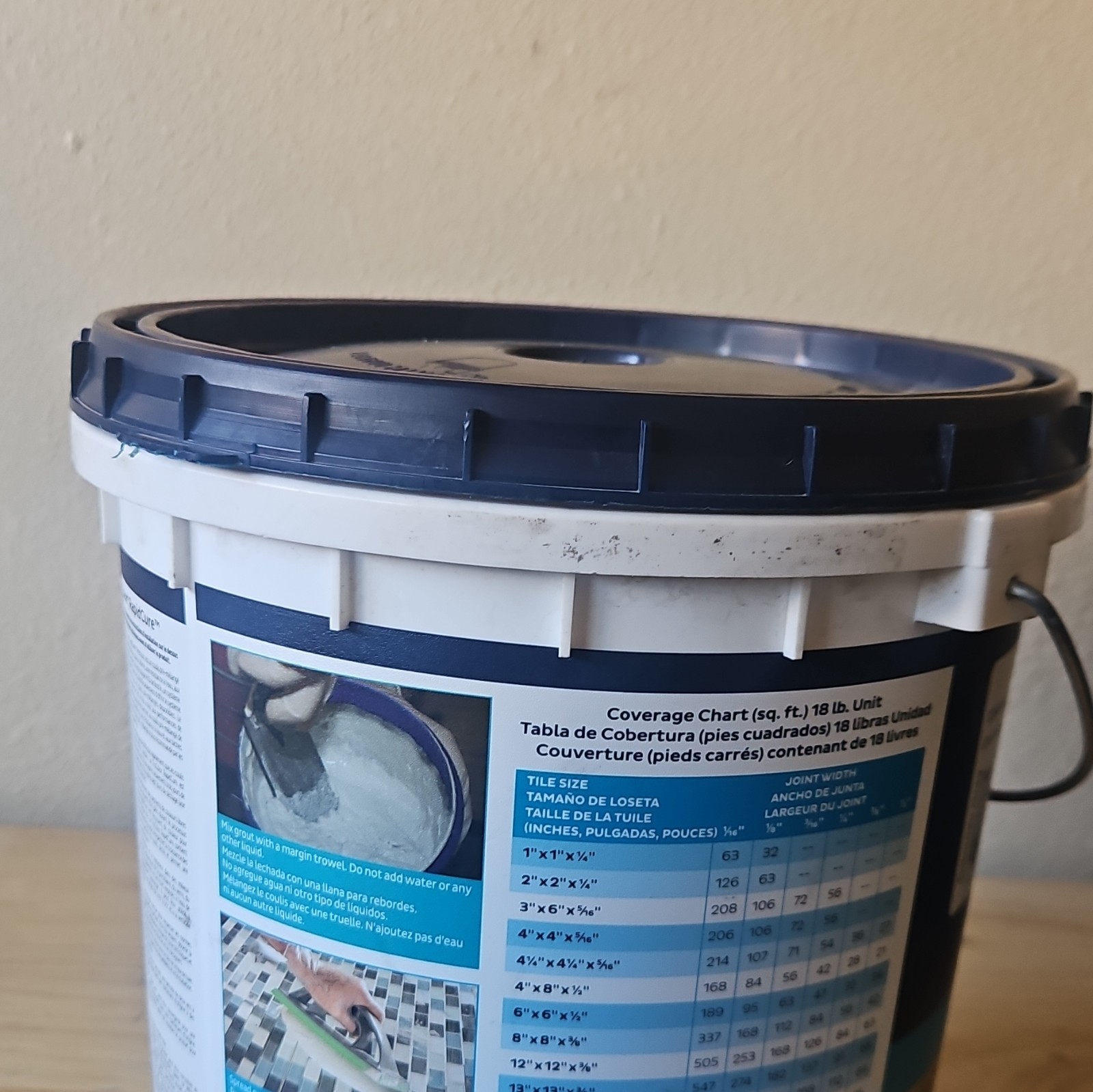 Bostik TruColor RapidCure Pre-Mixed Urethane Grout delorean grey 18 lb