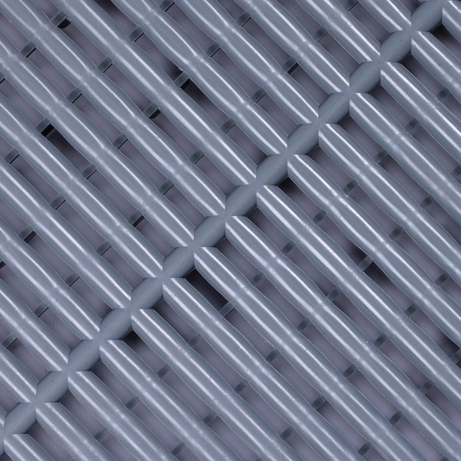 34/68Pcs Interlocking Garage Floor Tiles Vented Water Drainage 15.7″x15.7”x0.7″