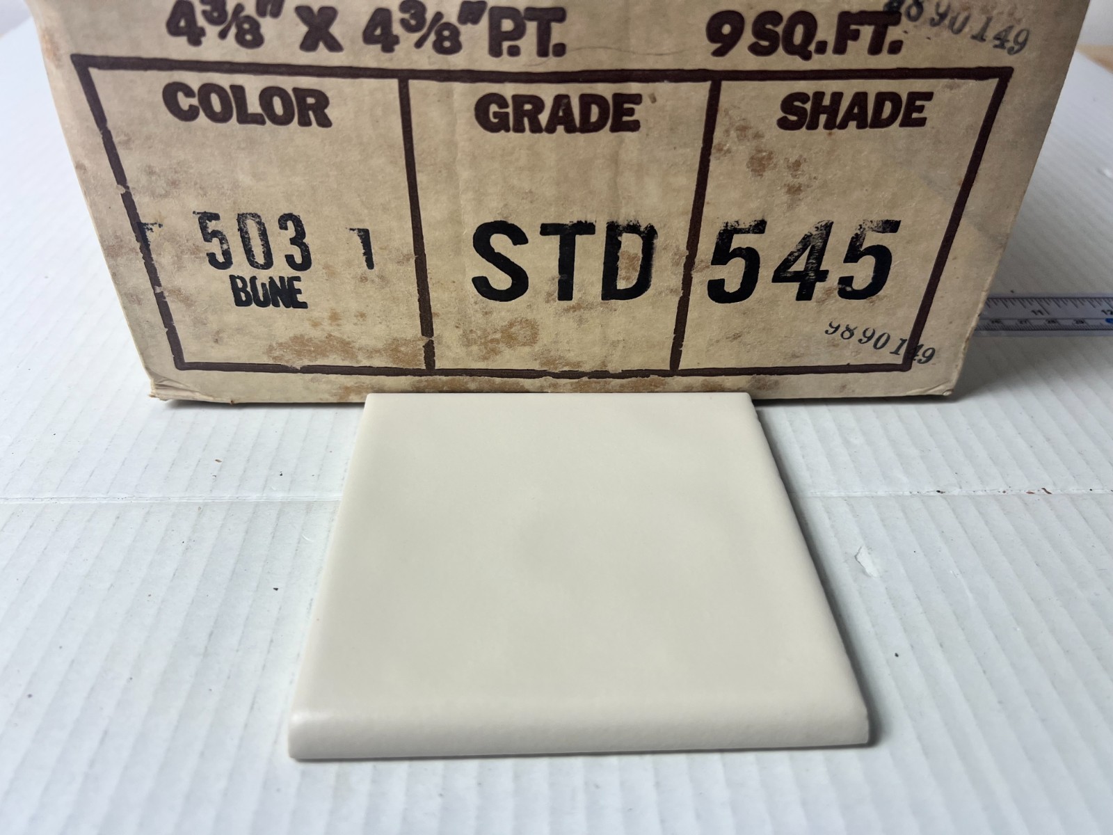 Lot of 5 Florida Tile Ceramic Matte Bone 503 Potters Touch 4 3/8″ Bullnose edge