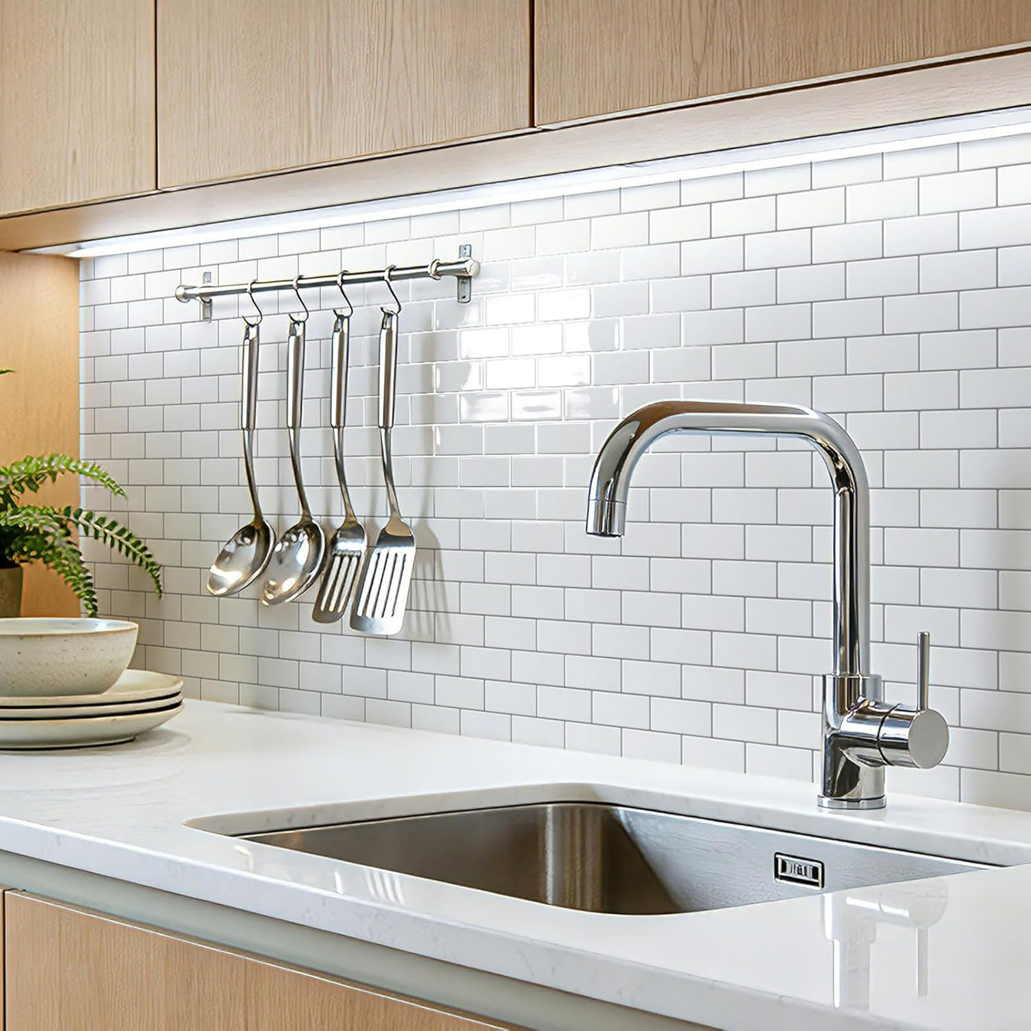 Peel and Stick White with Silver Grout Wall Tiles – 10-Pack of 12 X12