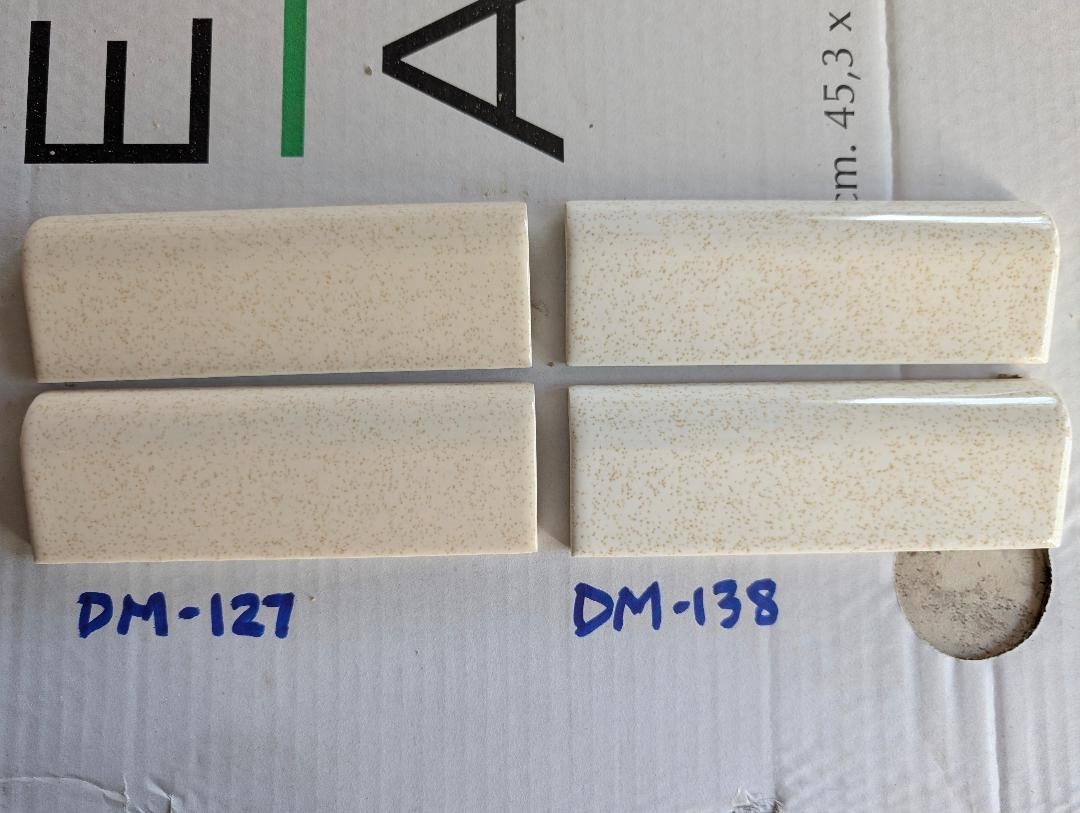 2 pieces Ceramic Tile Bullnose A4200 mud cap D127 Desert Sand Beige Gold specks